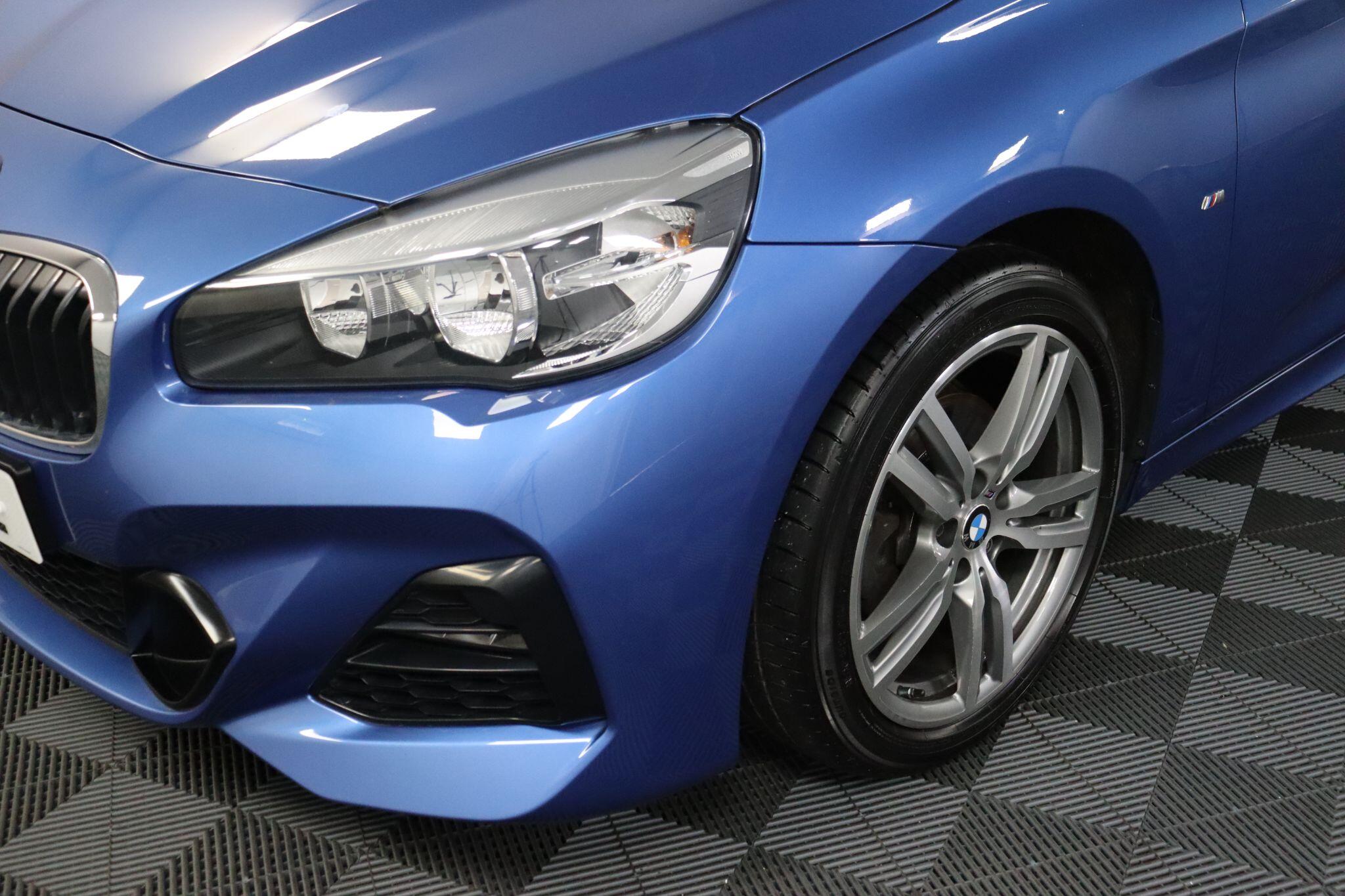 BMW 2 Series Active Tourer view 31