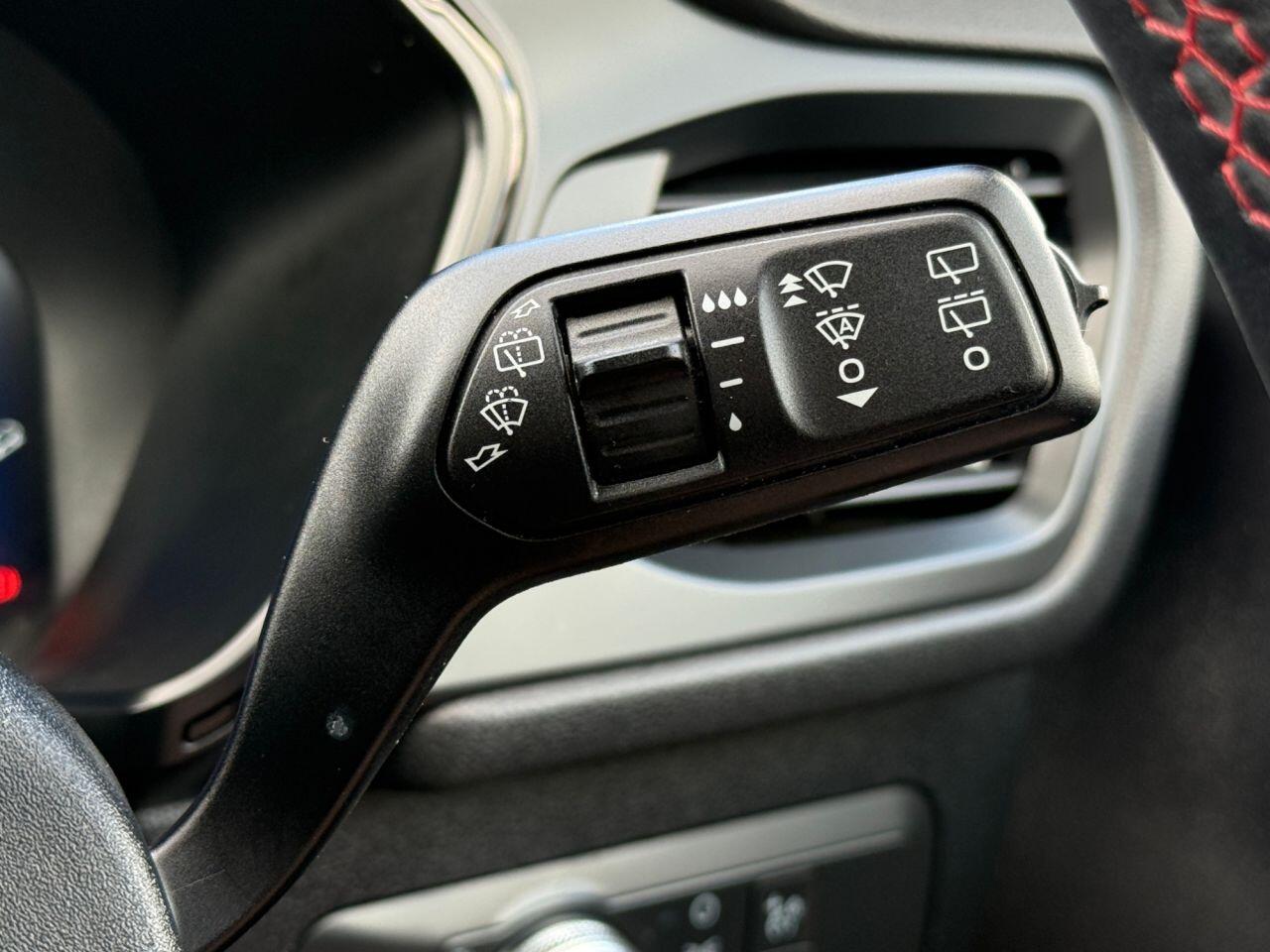 Ford Kuga view 45