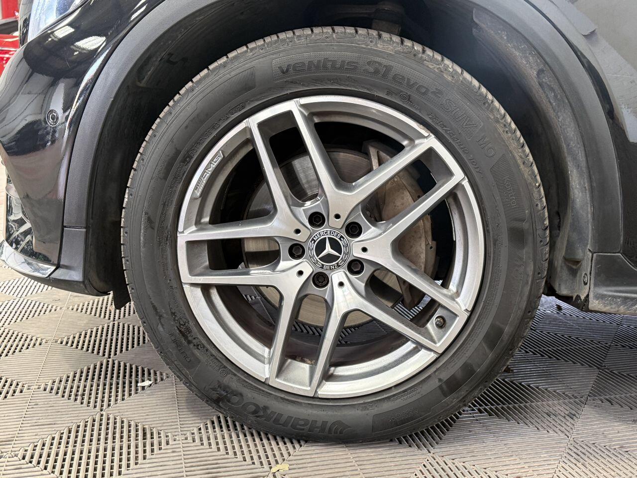 Mercedes-Benz GLC view 22