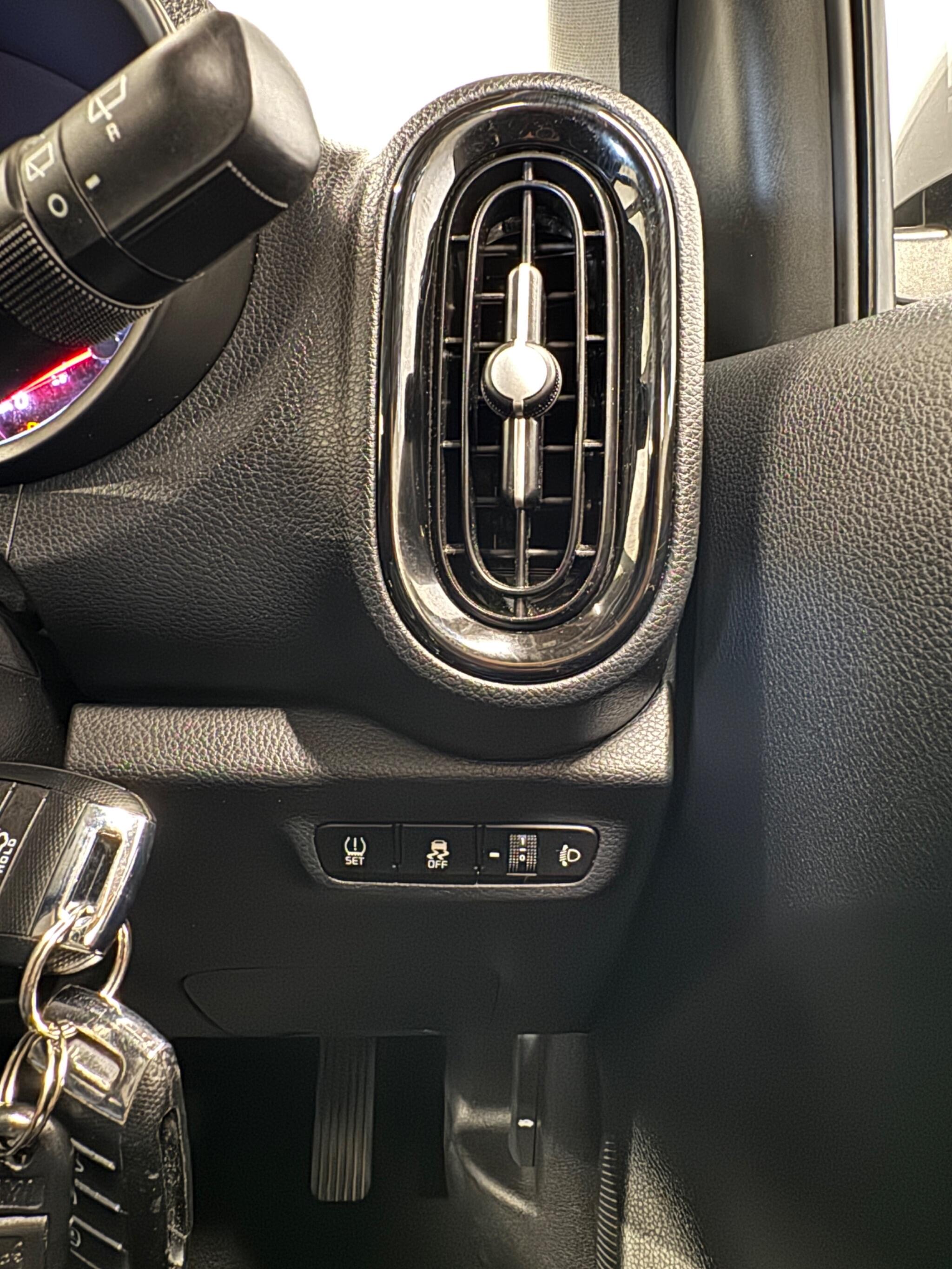 Kia Picanto view 23