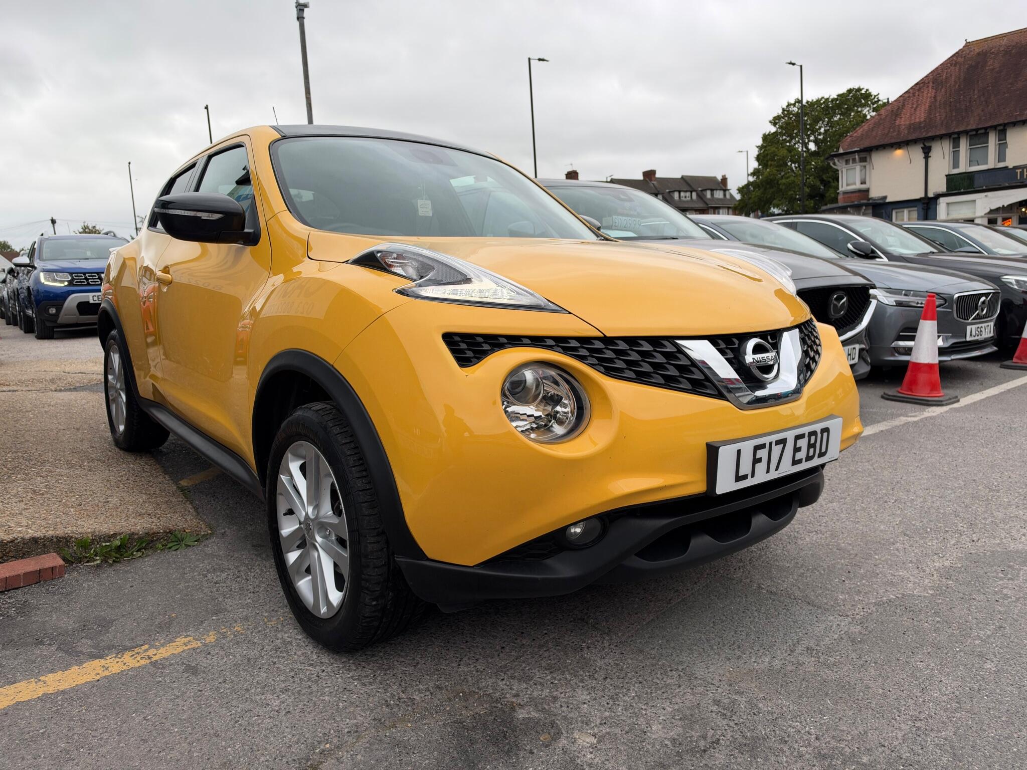 Nissan Juke view 4