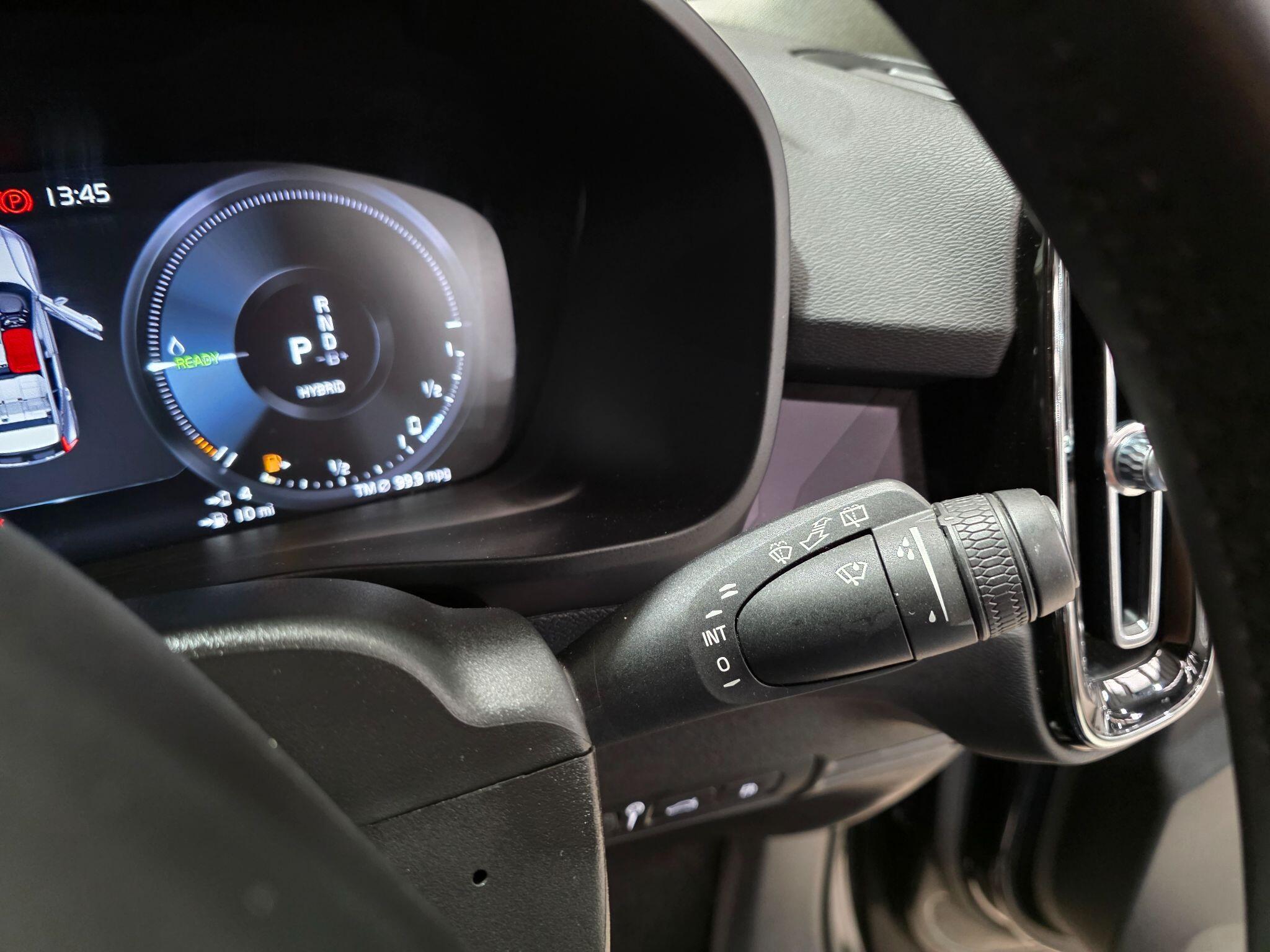 Volvo XC40 view 20