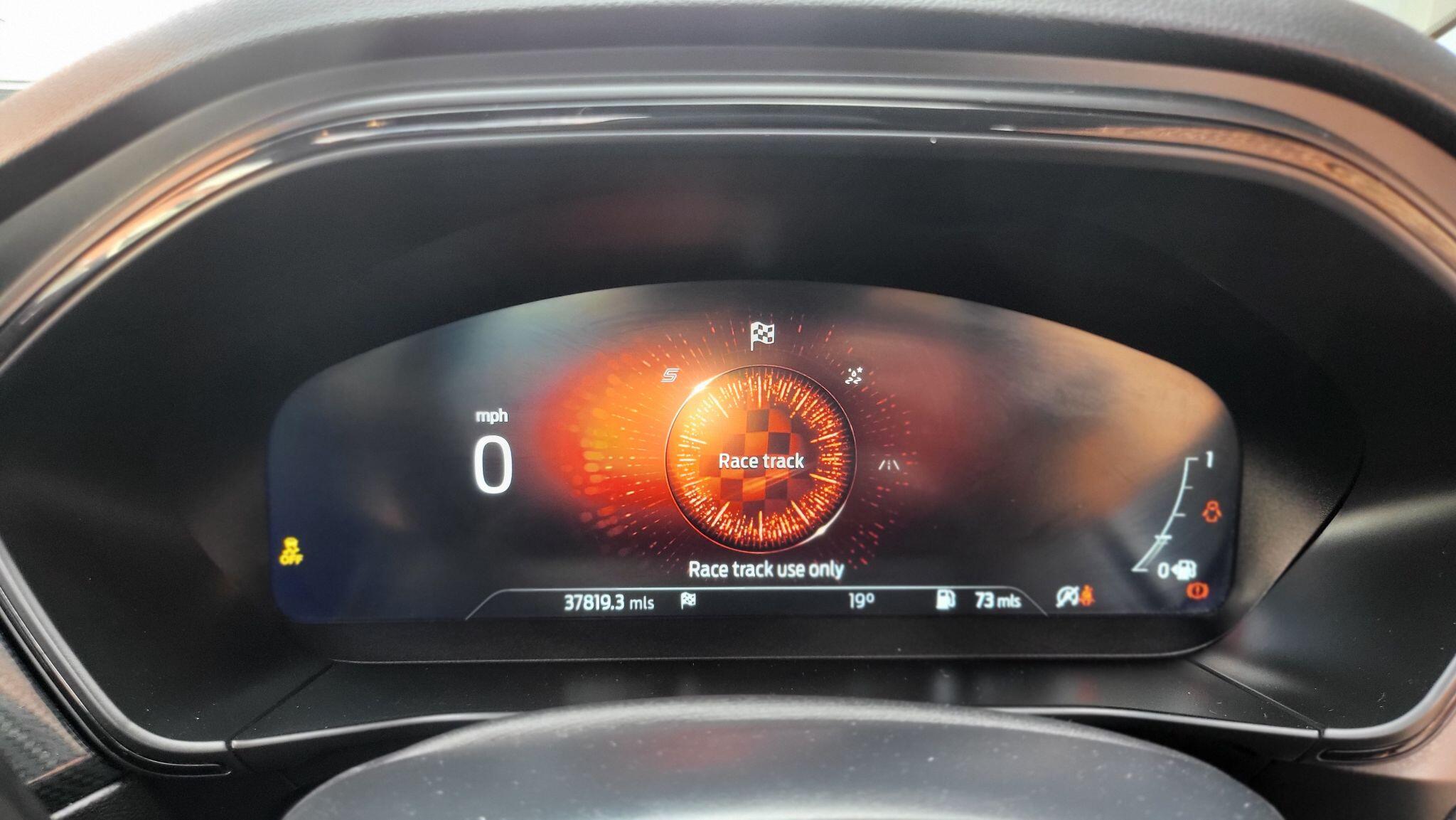 Ford Focus view 39