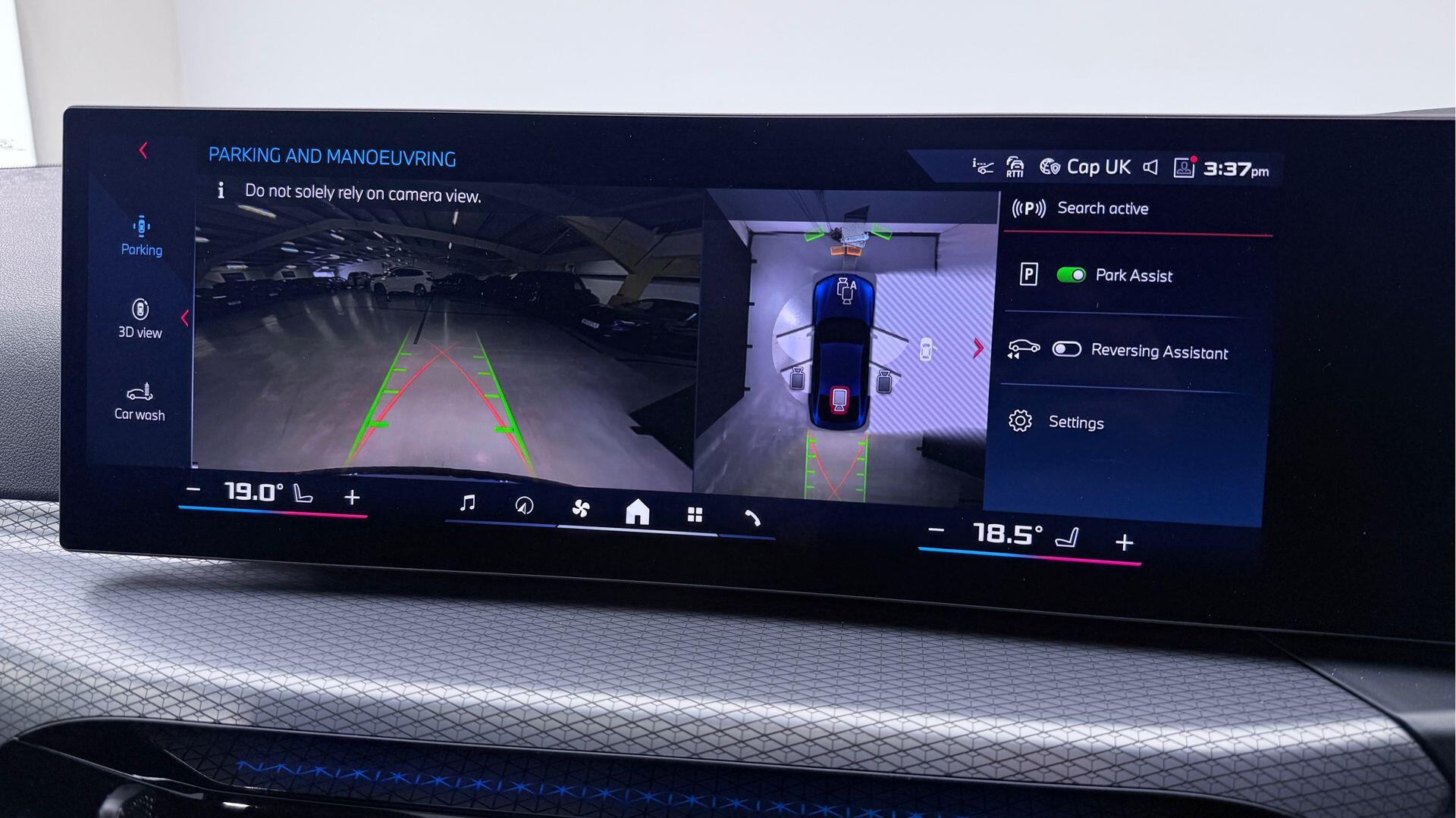 BMW I4 view 24