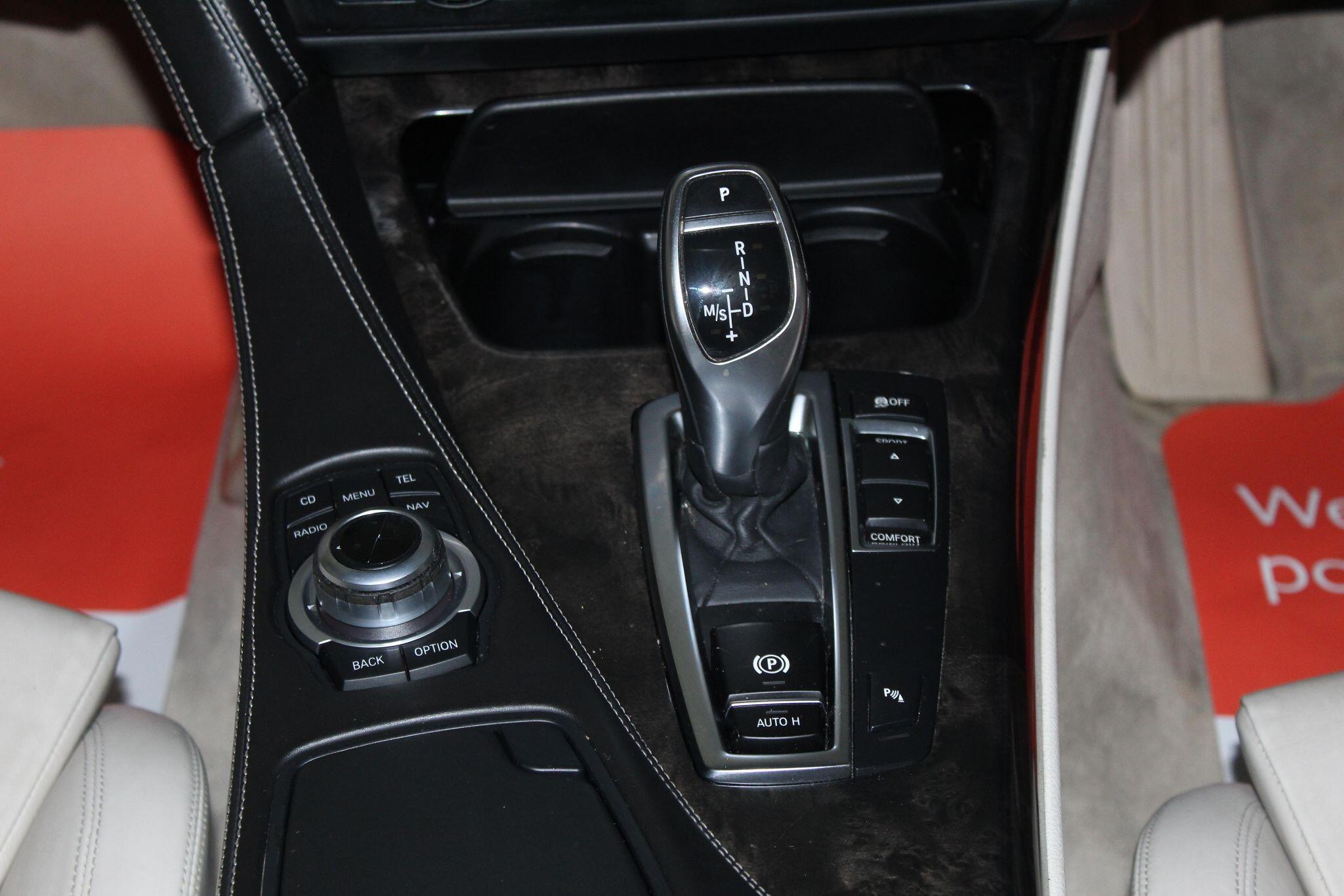 BMW 6 Series view 42