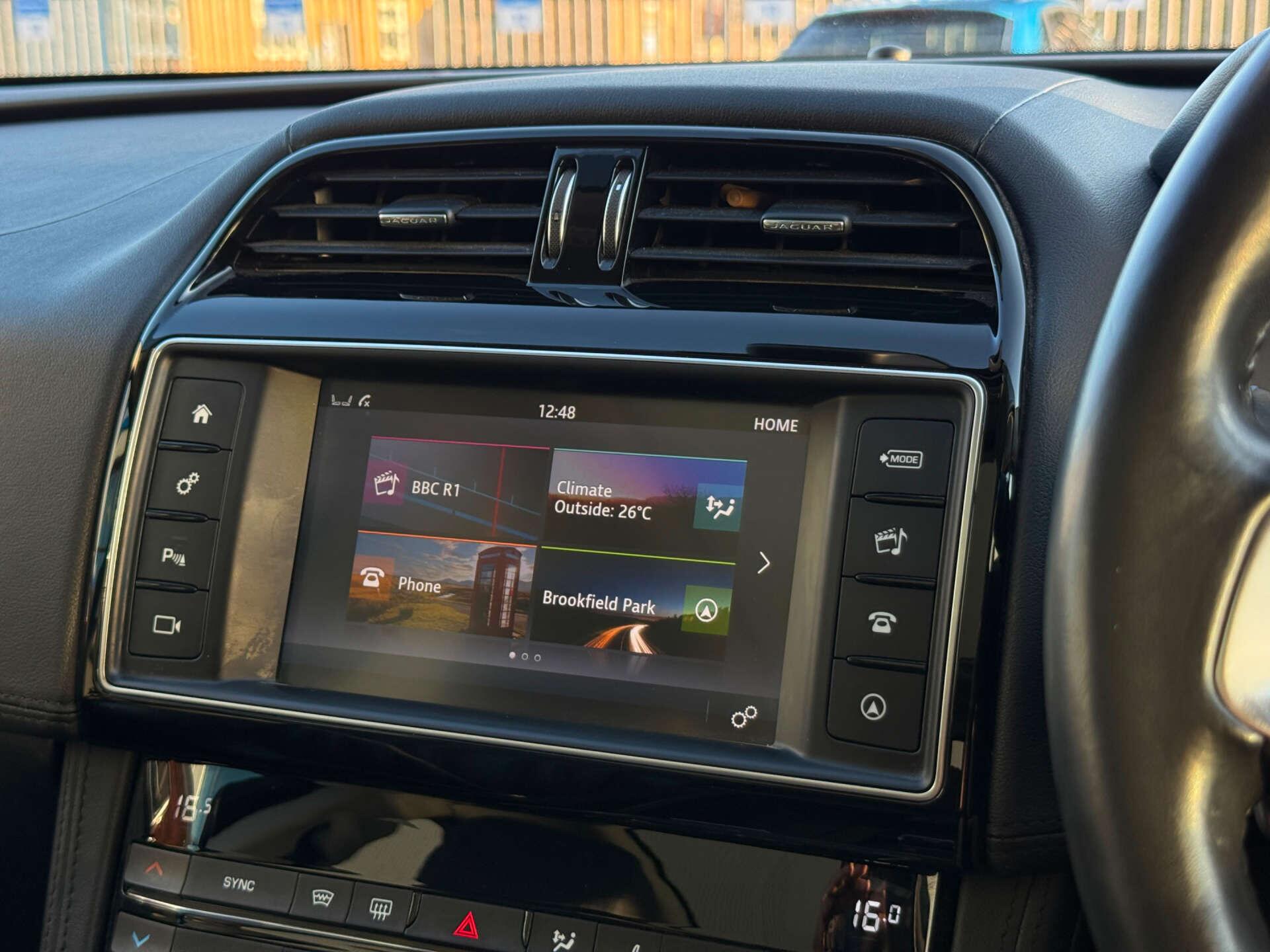 Jaguar F-Pace view 62