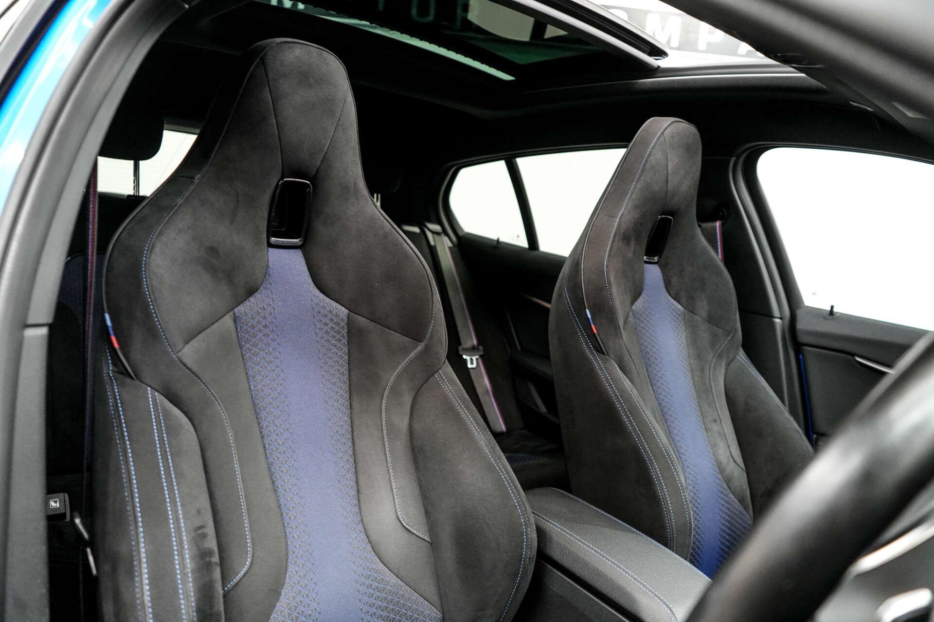 BMW 1 Series view 14