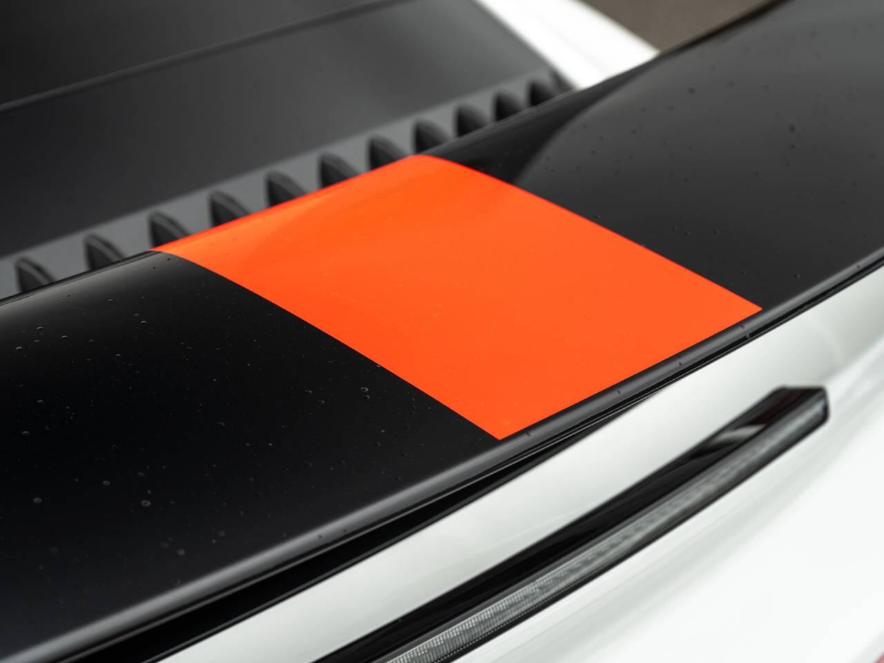 Porsche 911 view 21