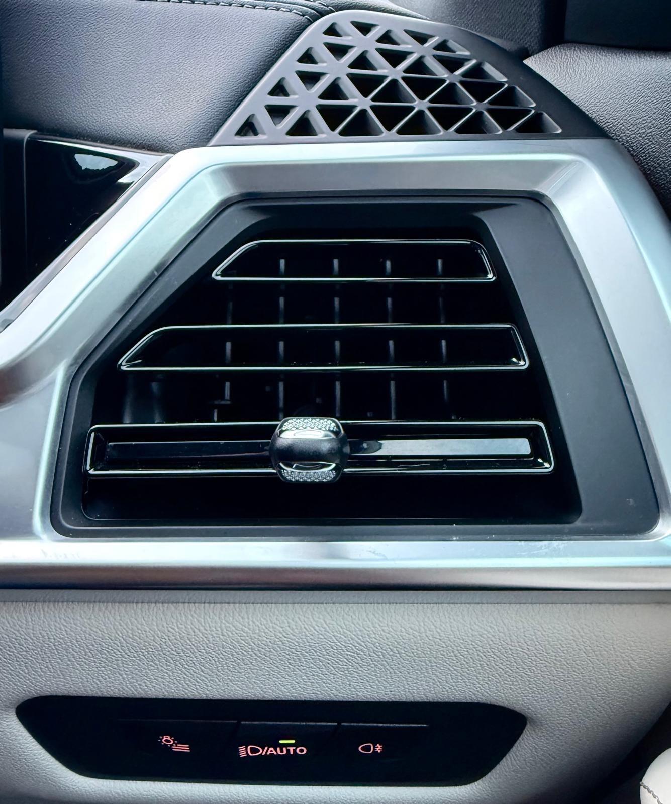 BMW X5 view 27