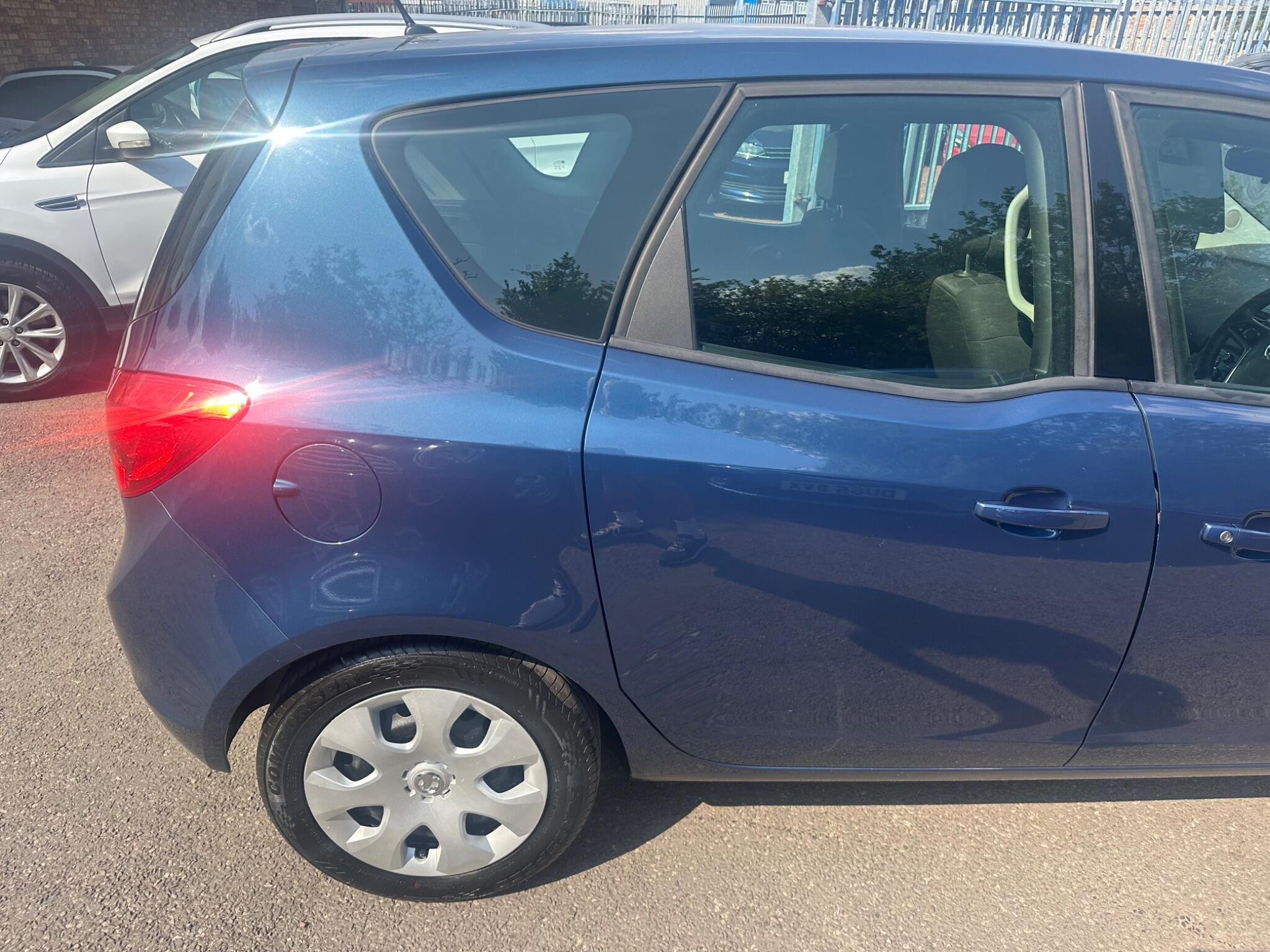 Vauxhall Meriva view 35