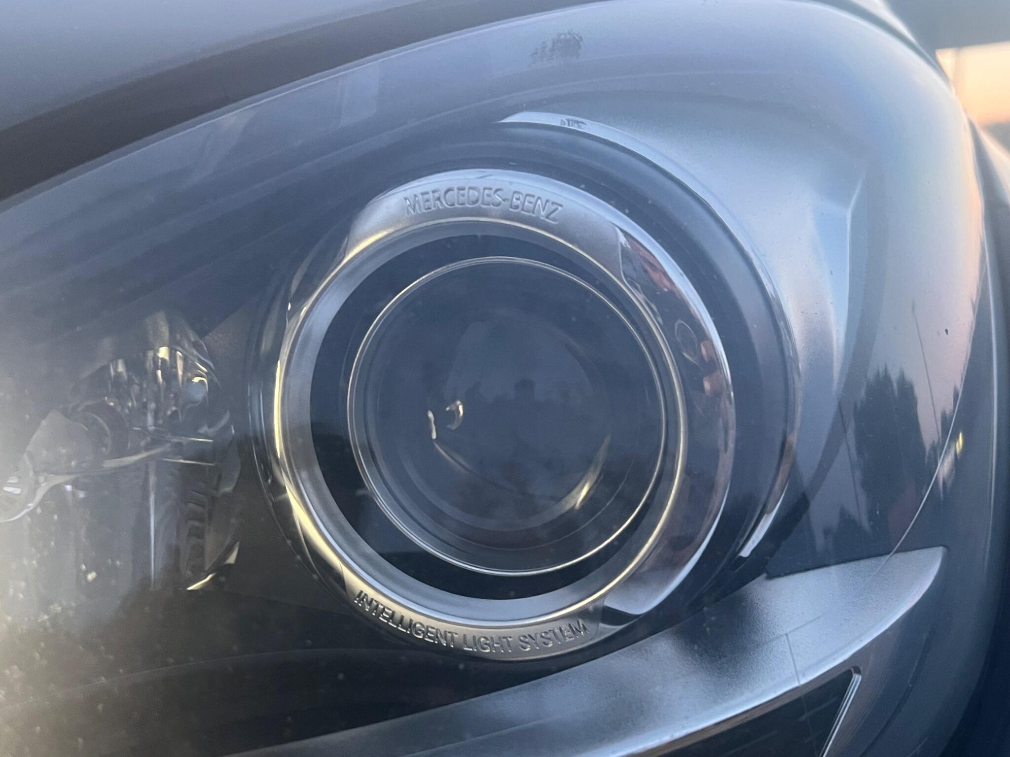 Mercedes-Benz C-Class view 16