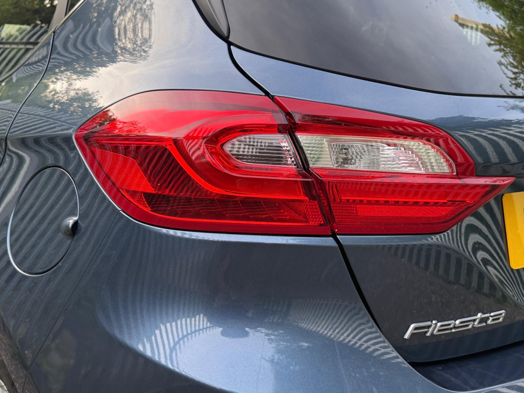 2019 Ford Fiesta image 43