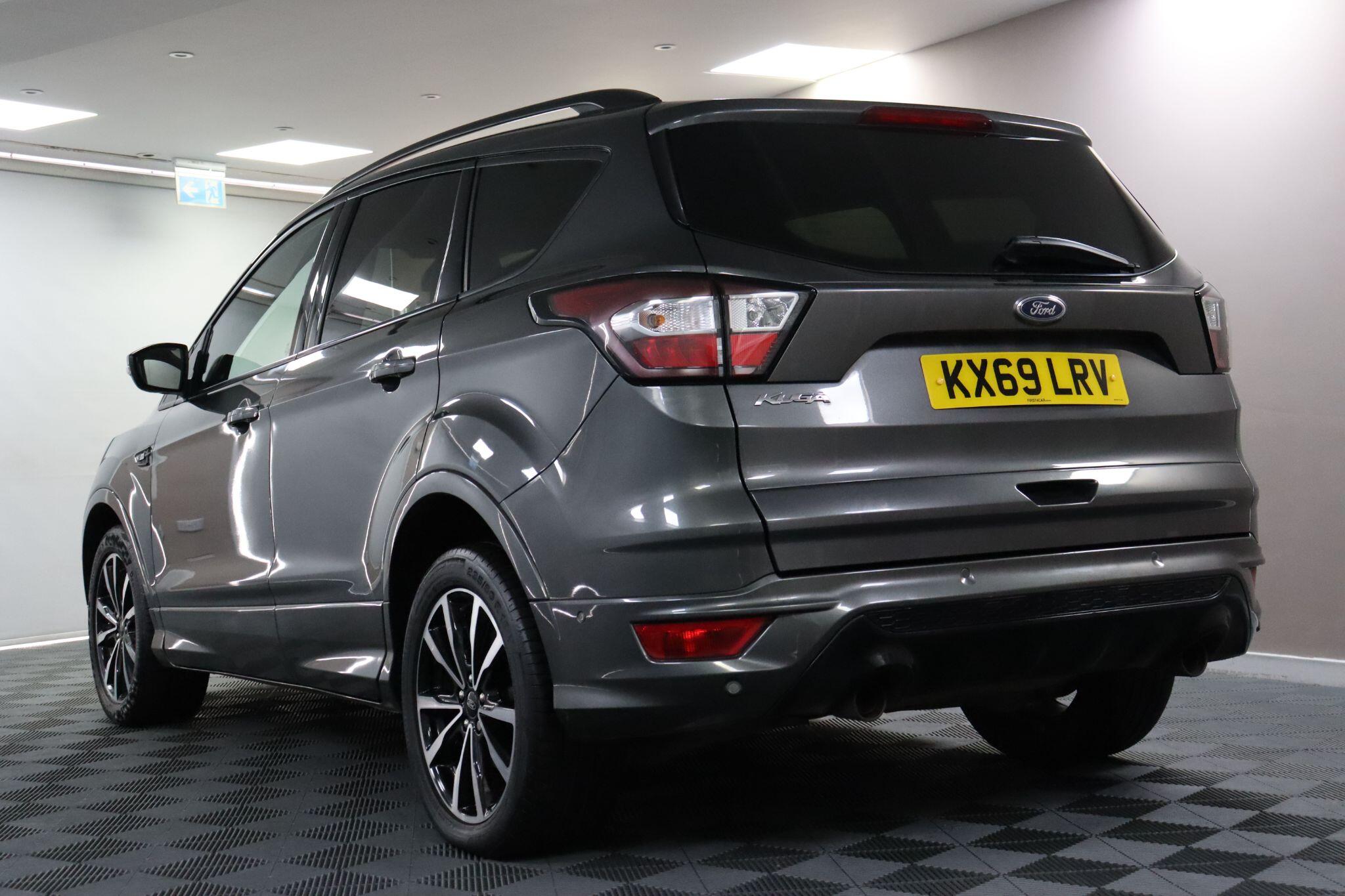 Ford Kuga view 22