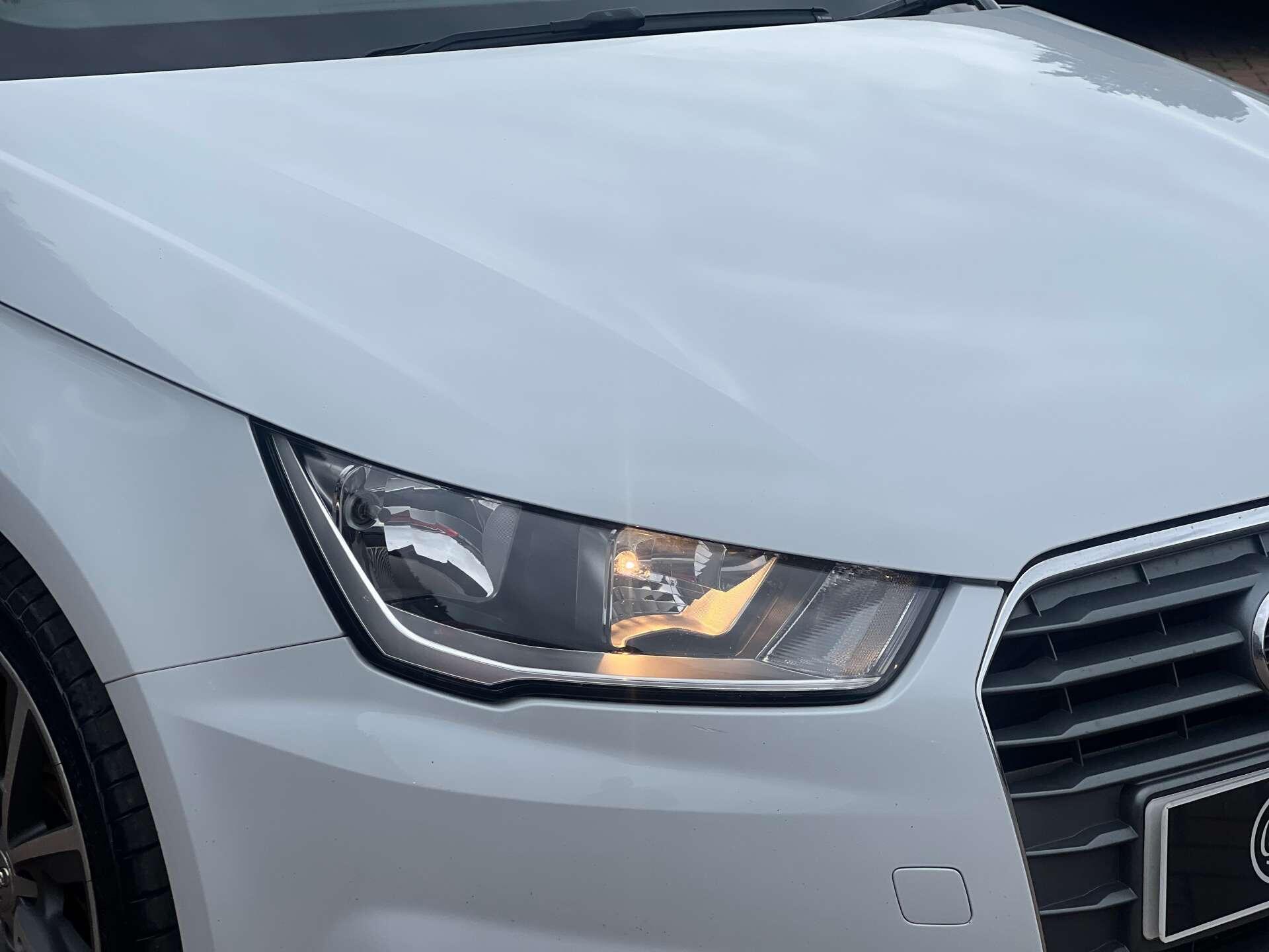 Audi A1 view 55