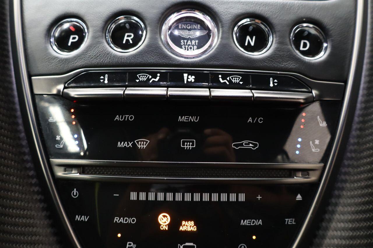 Aston Martin DB11 view 32