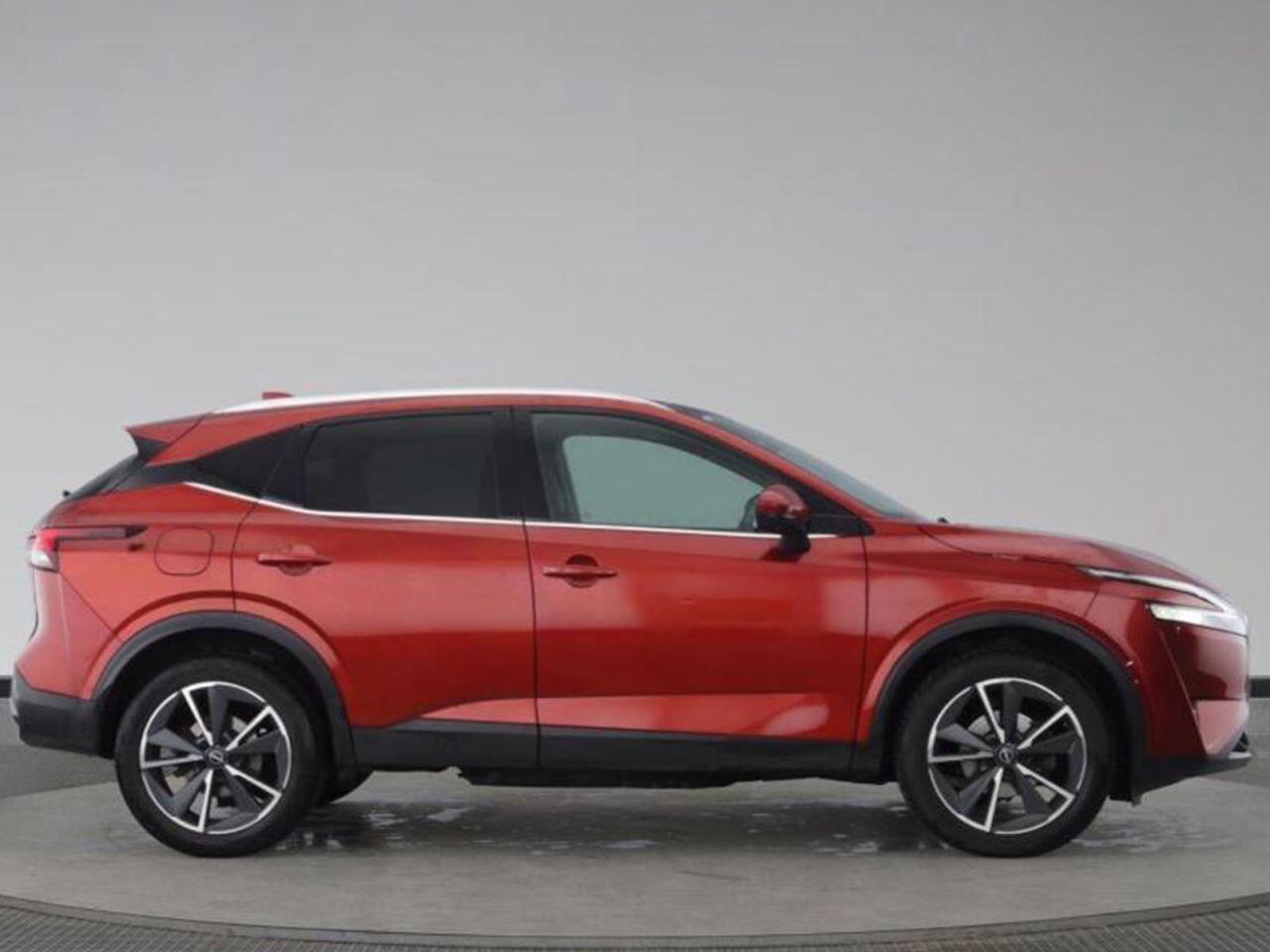 Nissan Qashqai view 2