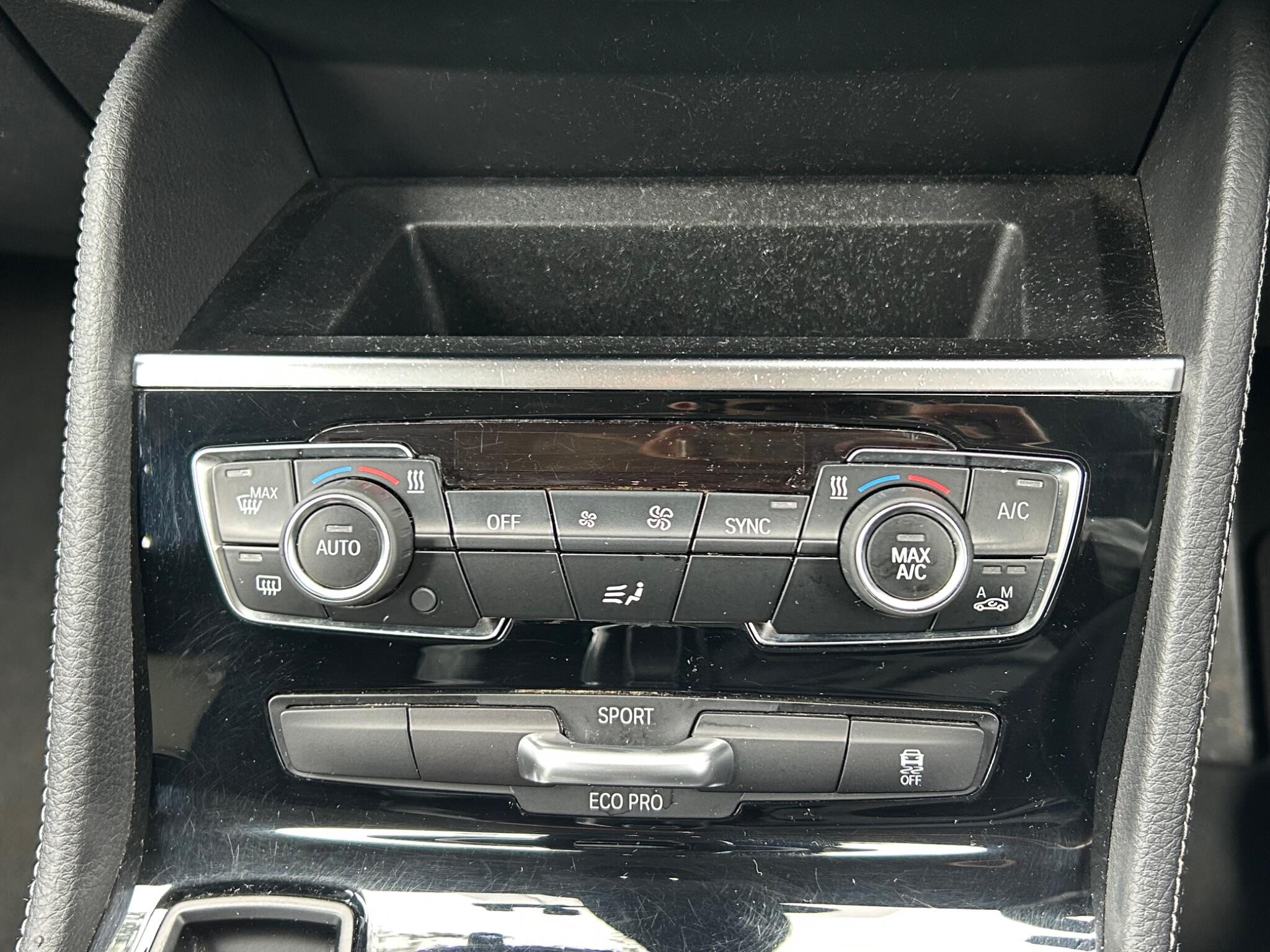 BMW 2 Series view 32