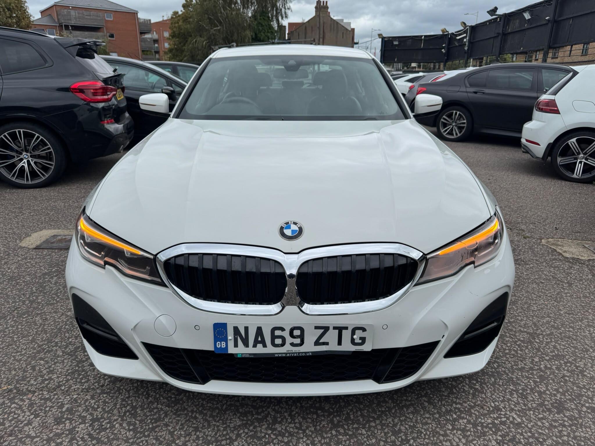 BMW 3 Series view 3