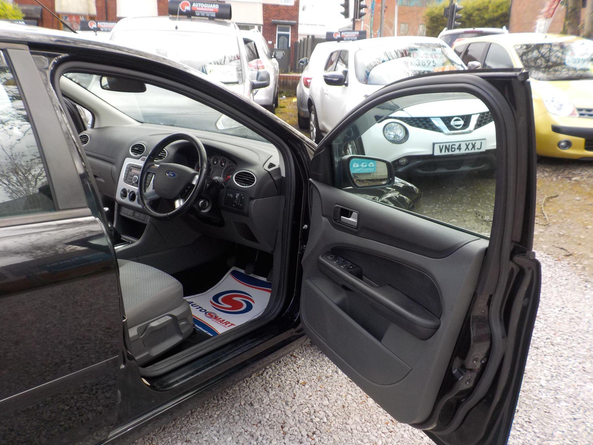 Ford Focus 1.6 Style 5dr