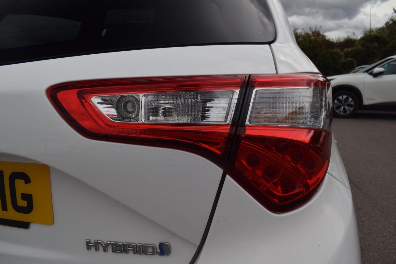 Toyota Yaris view 19