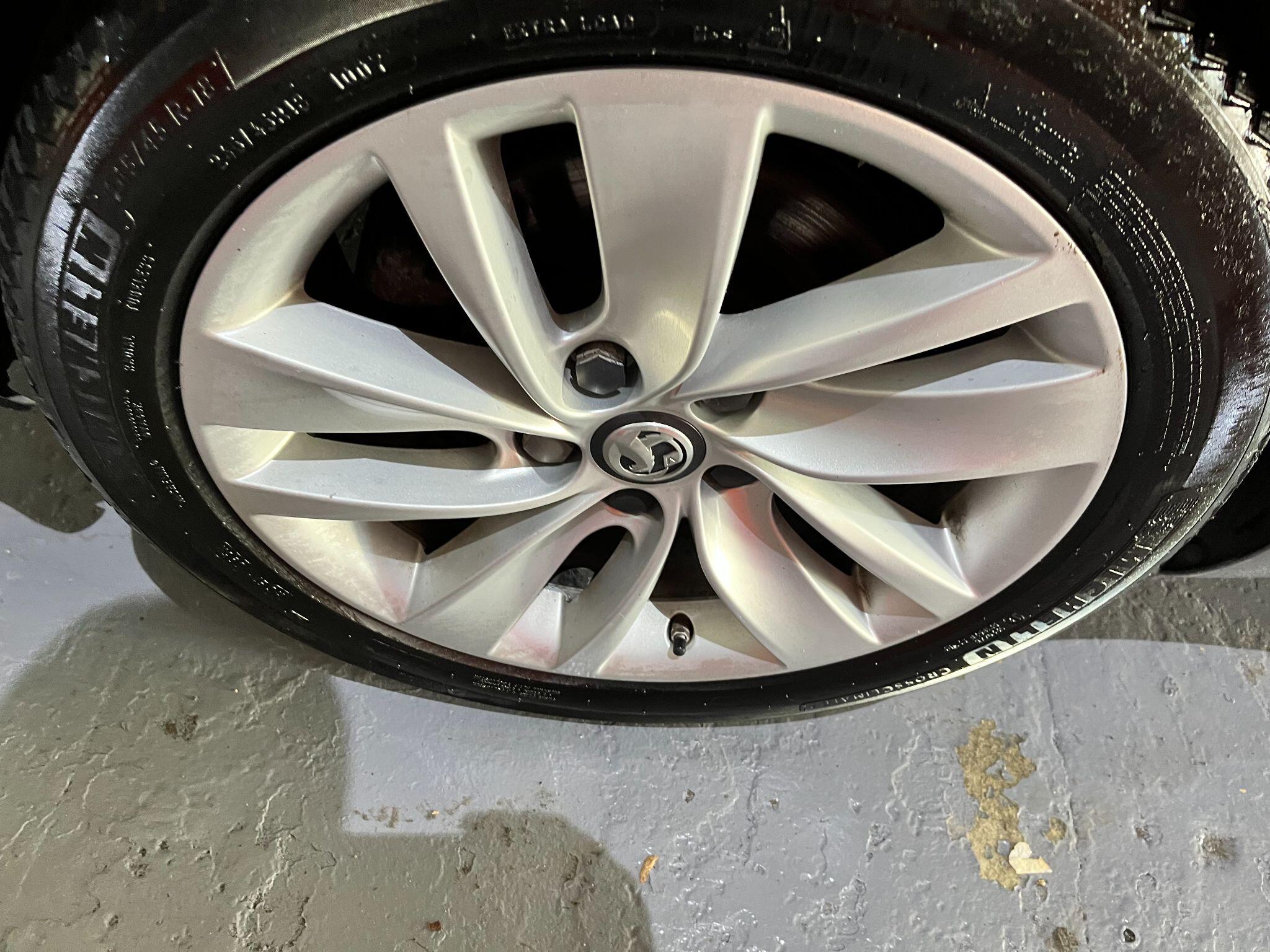 Vauxhall Insignia view 41