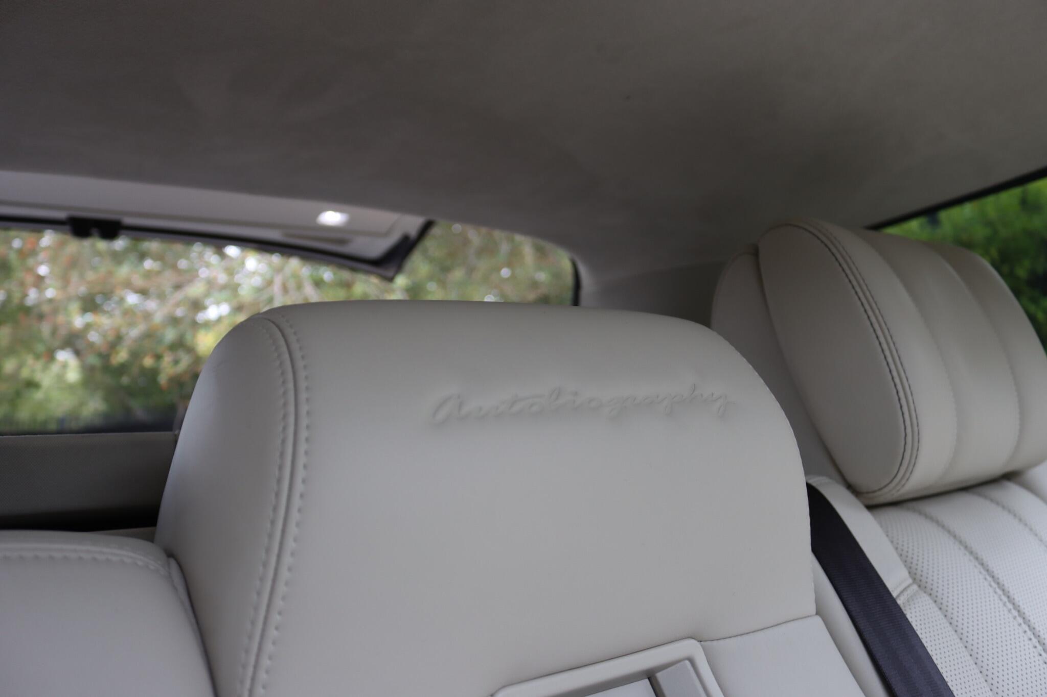 Land Rover Range Rover view 44