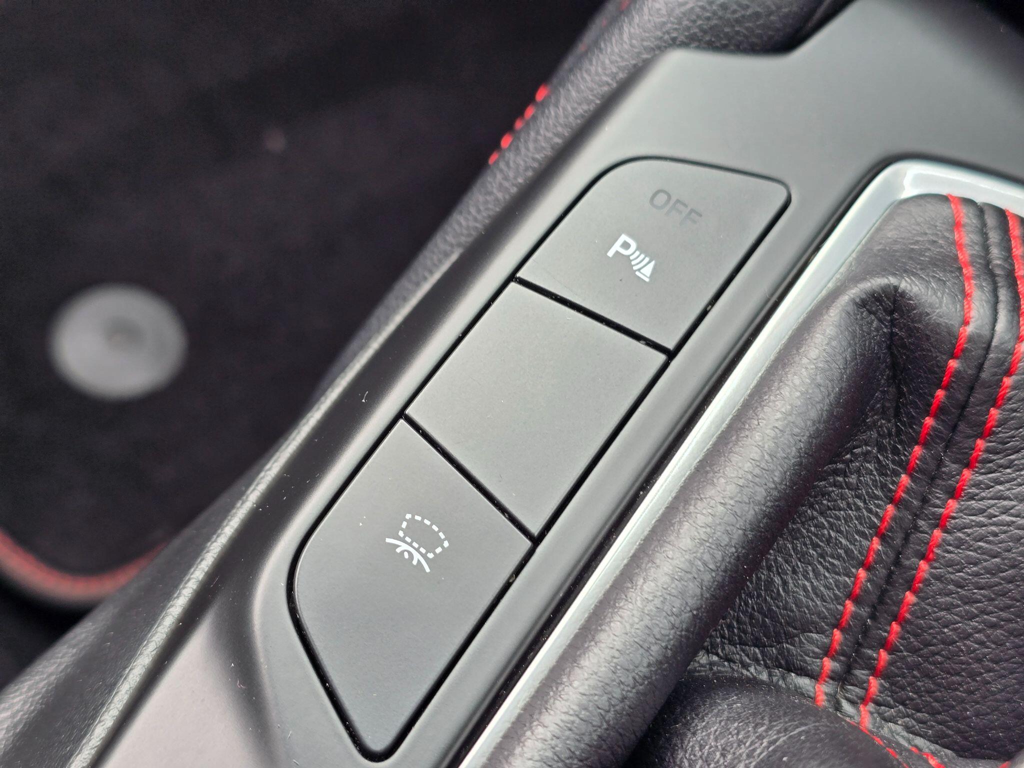 Ford Focus view 23