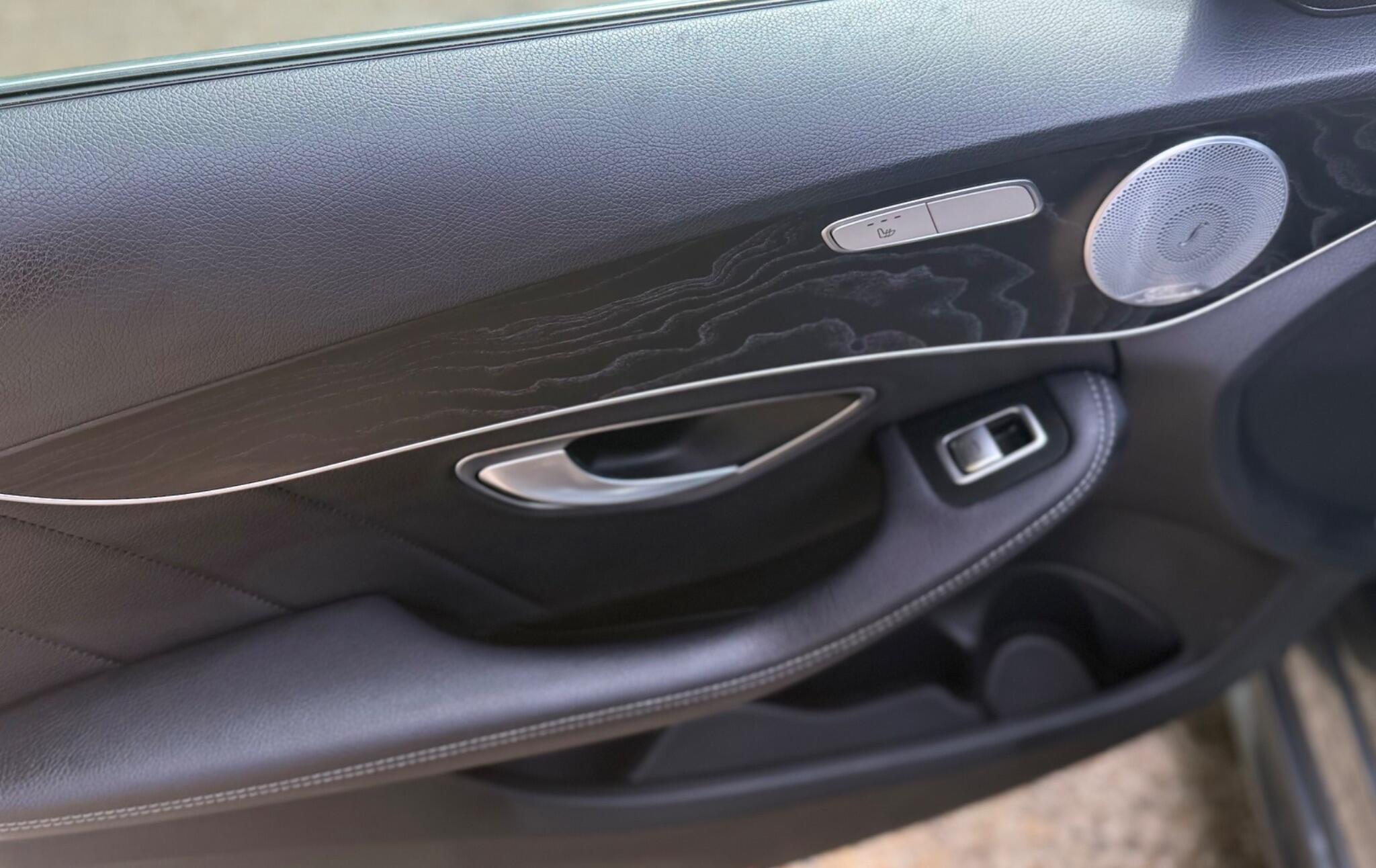 Mercedes-Benz C Class view 20