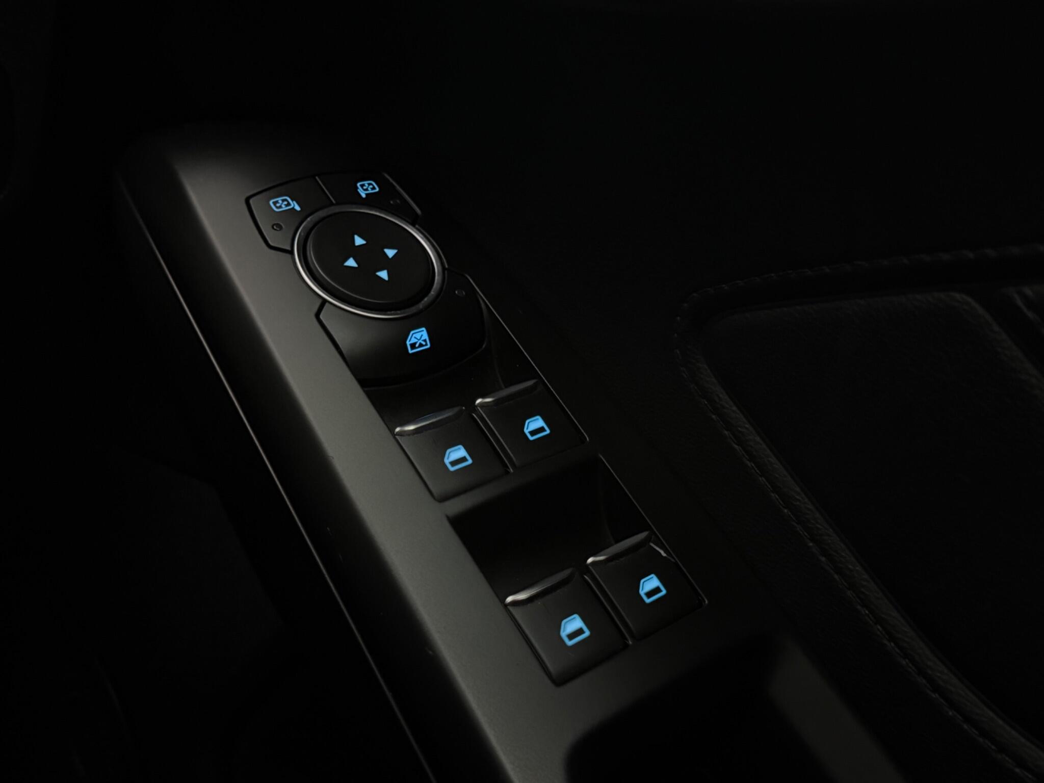 Ford Focus view 22