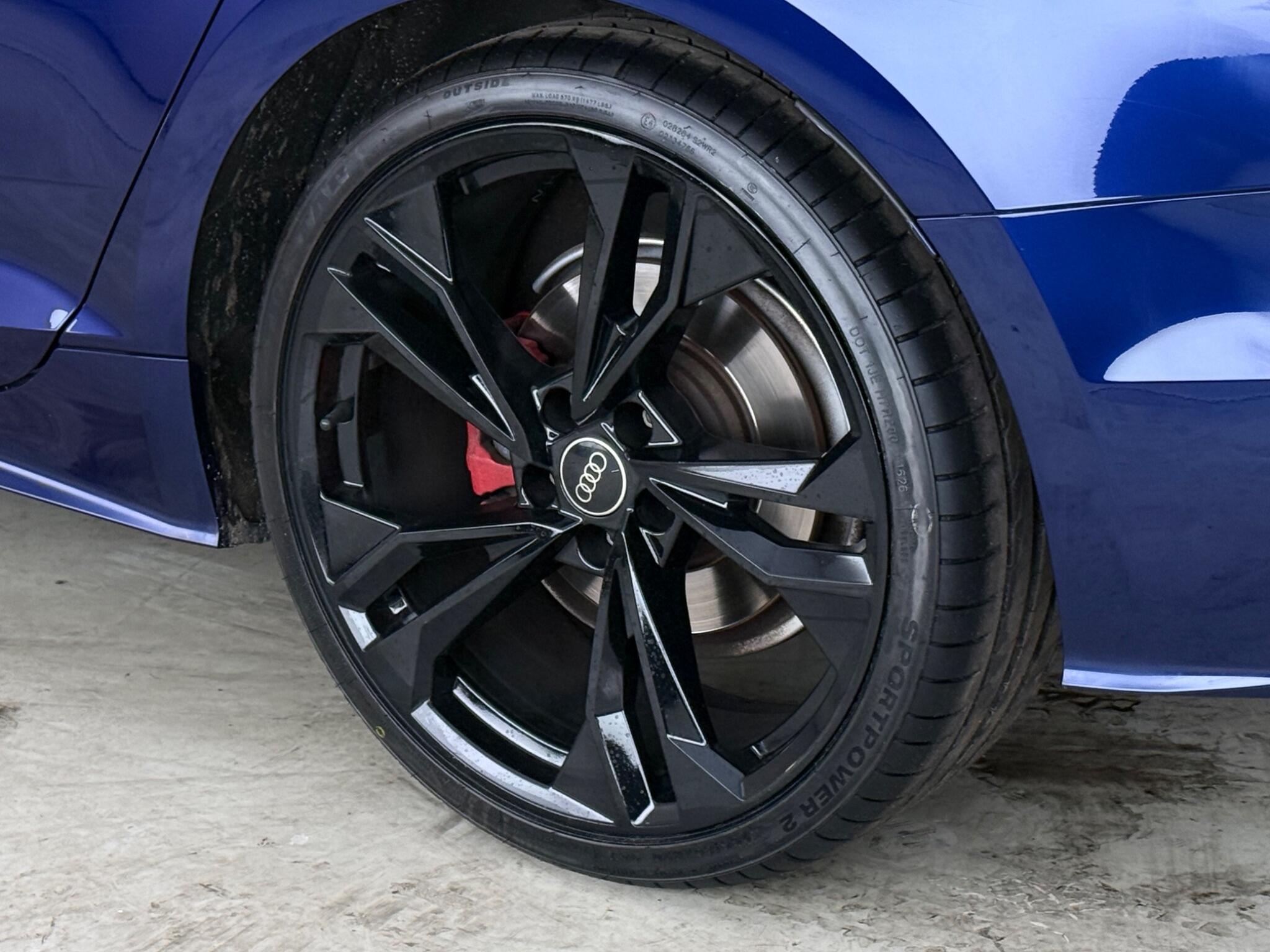 Audi A5 view 9