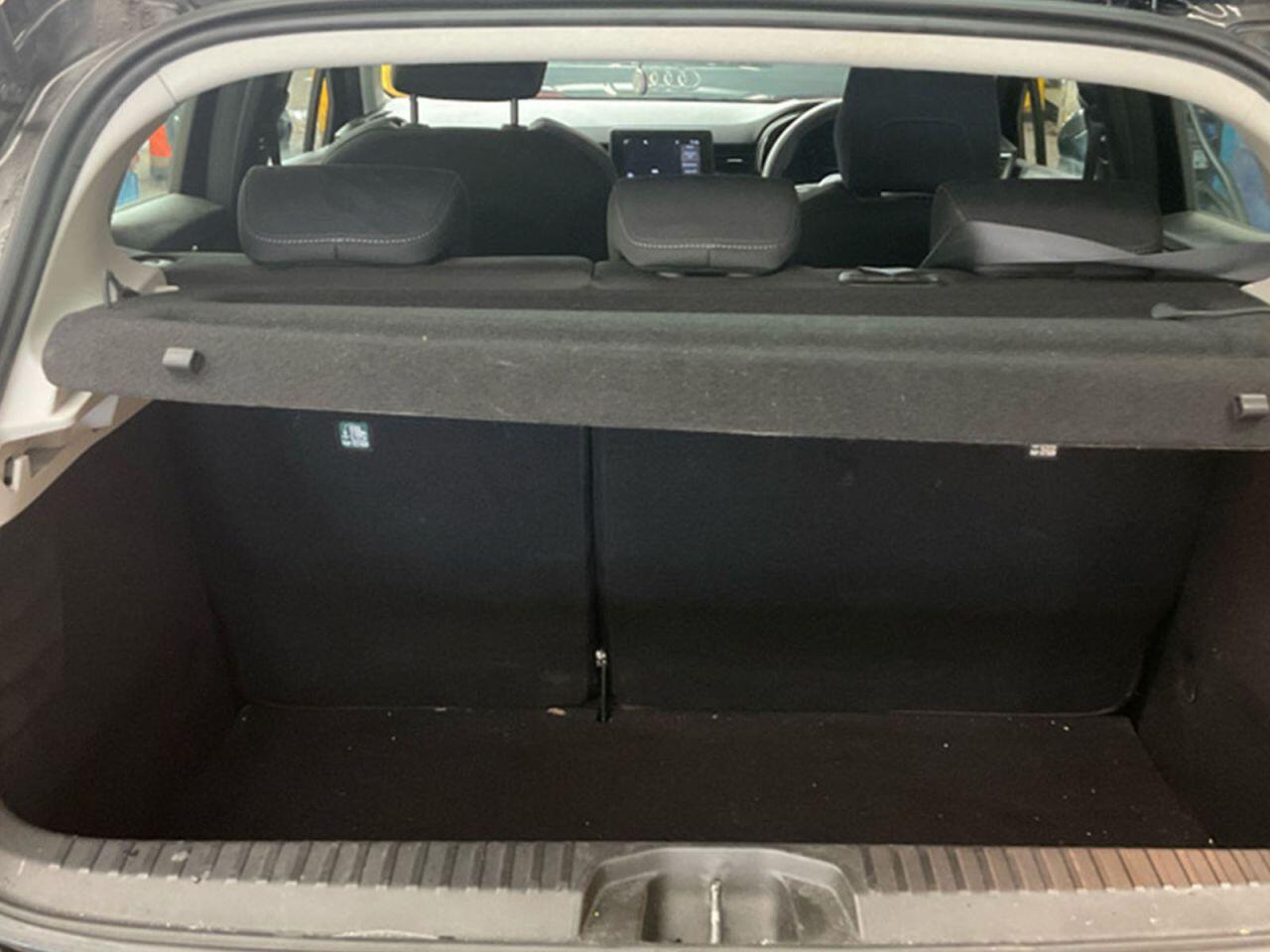 Renault Clio view 5