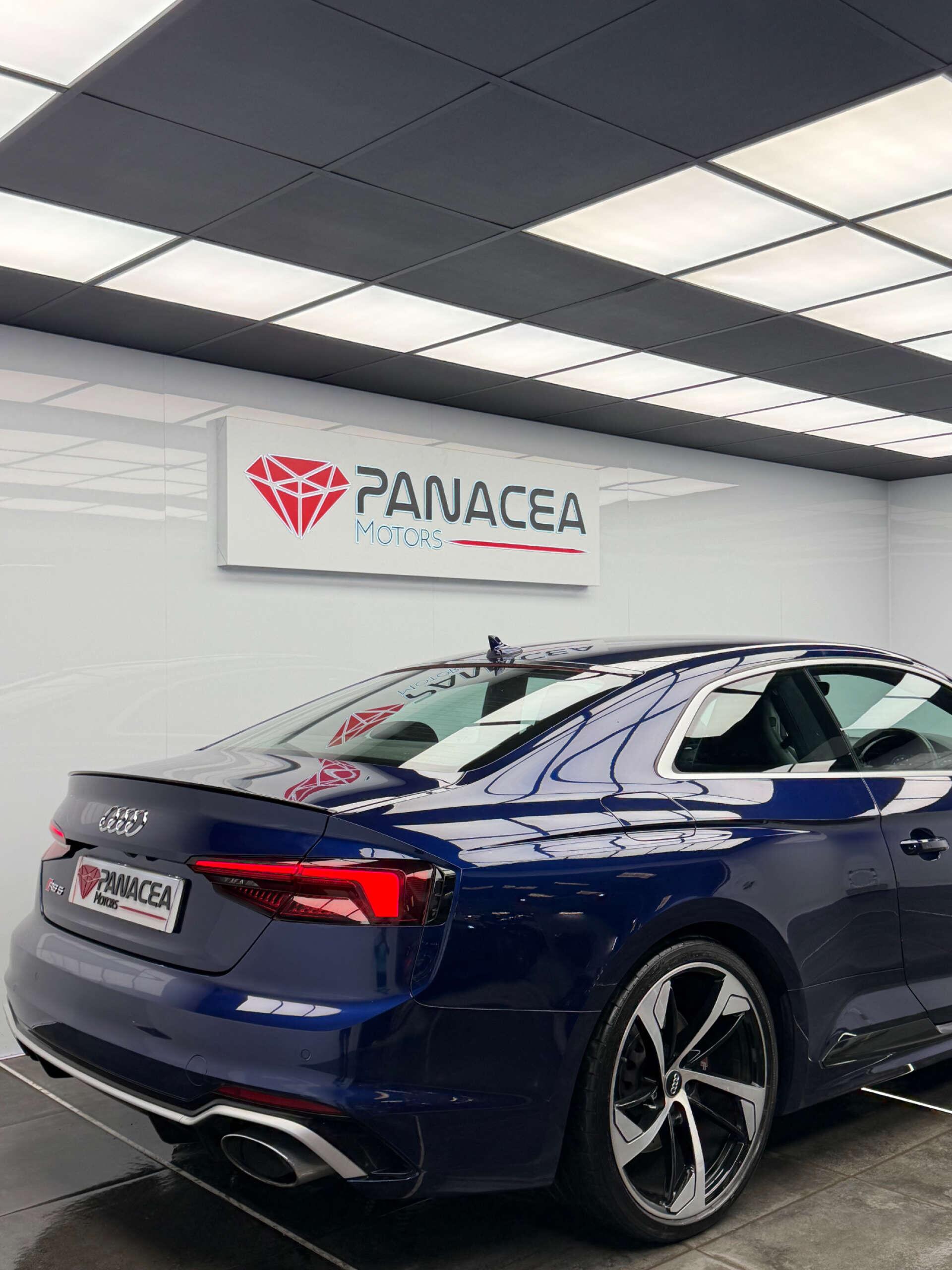 Audi RS5 view 43