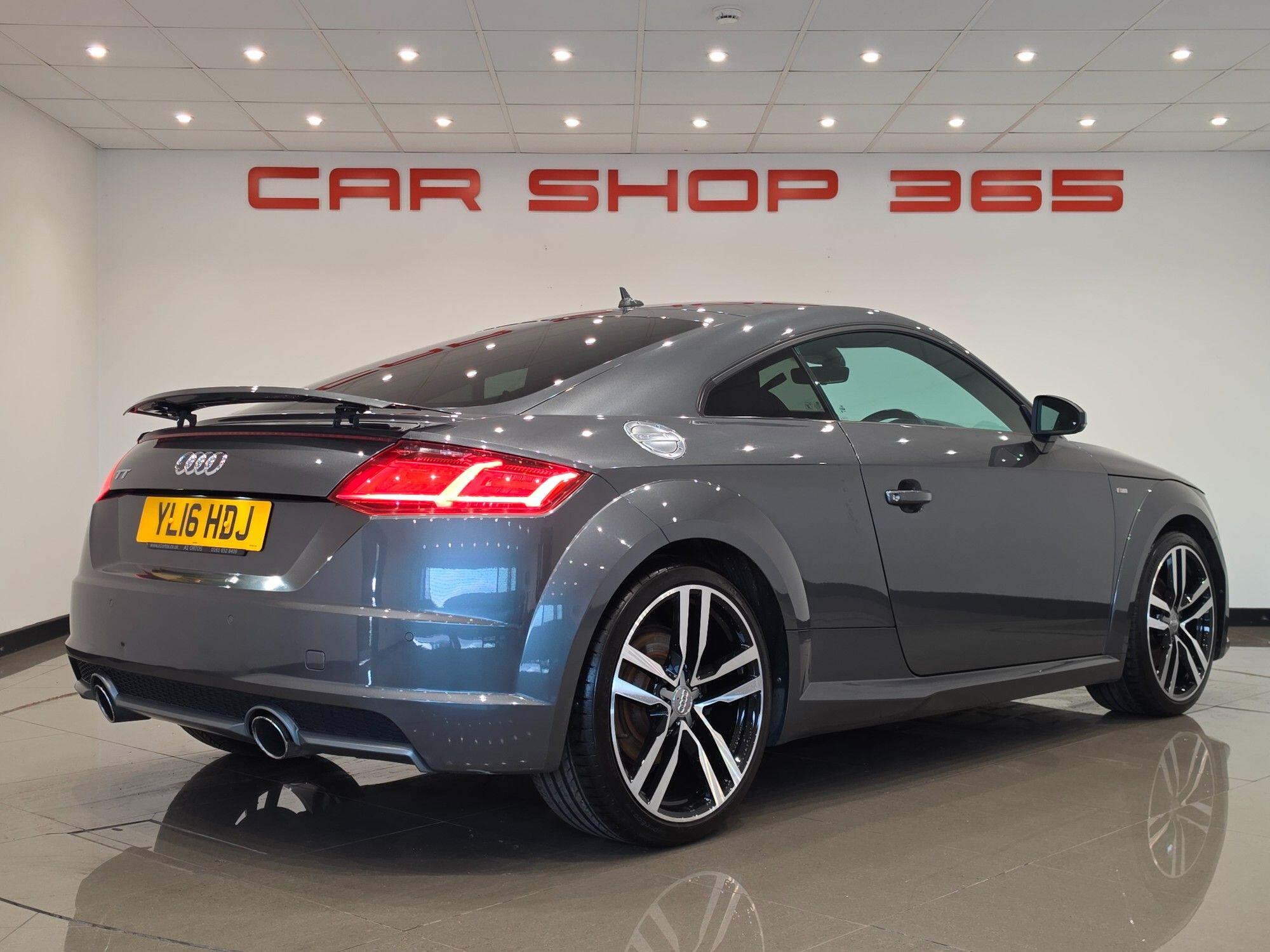 Audi TT view 8