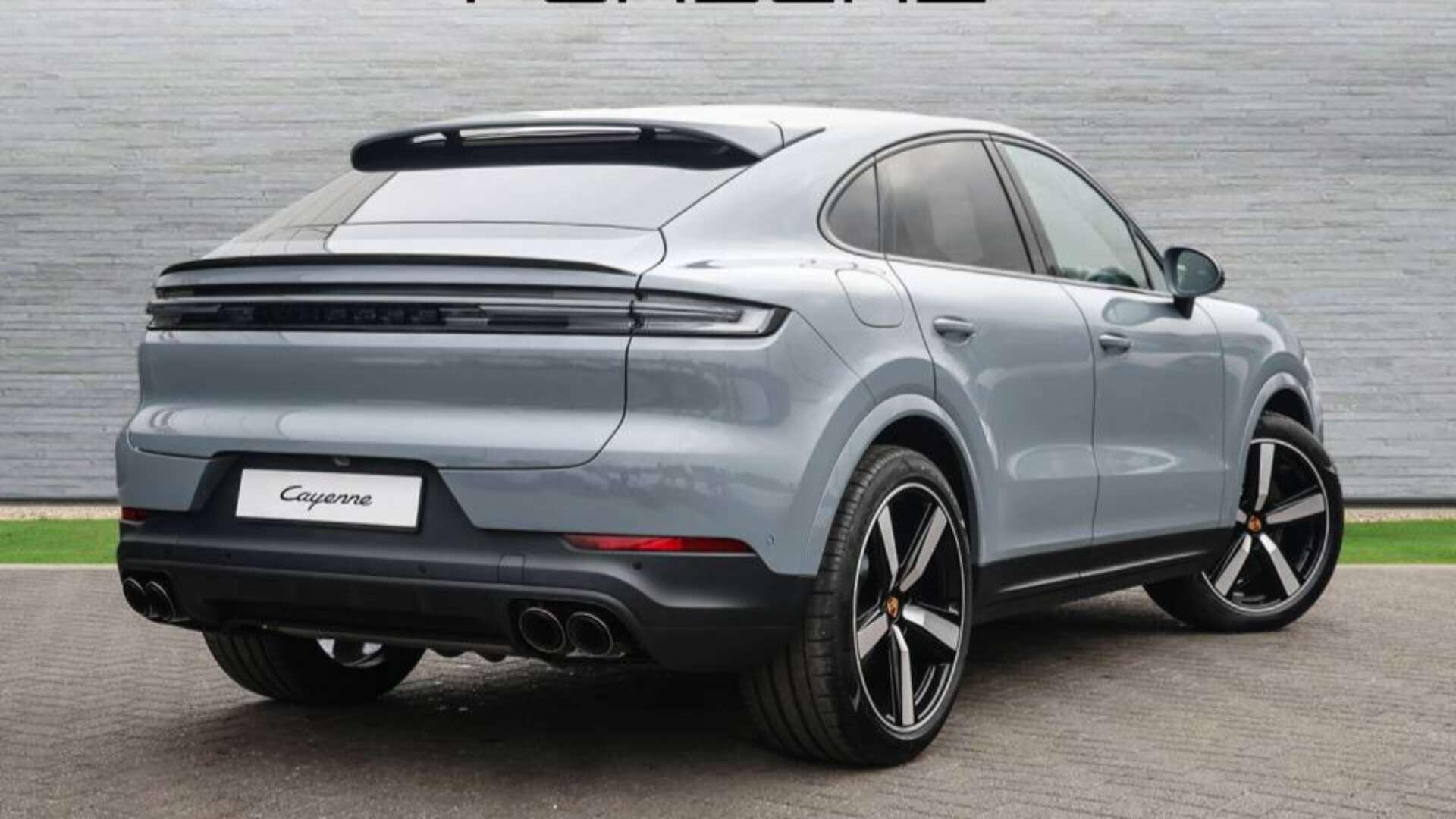 Porsche Cayenne view 4