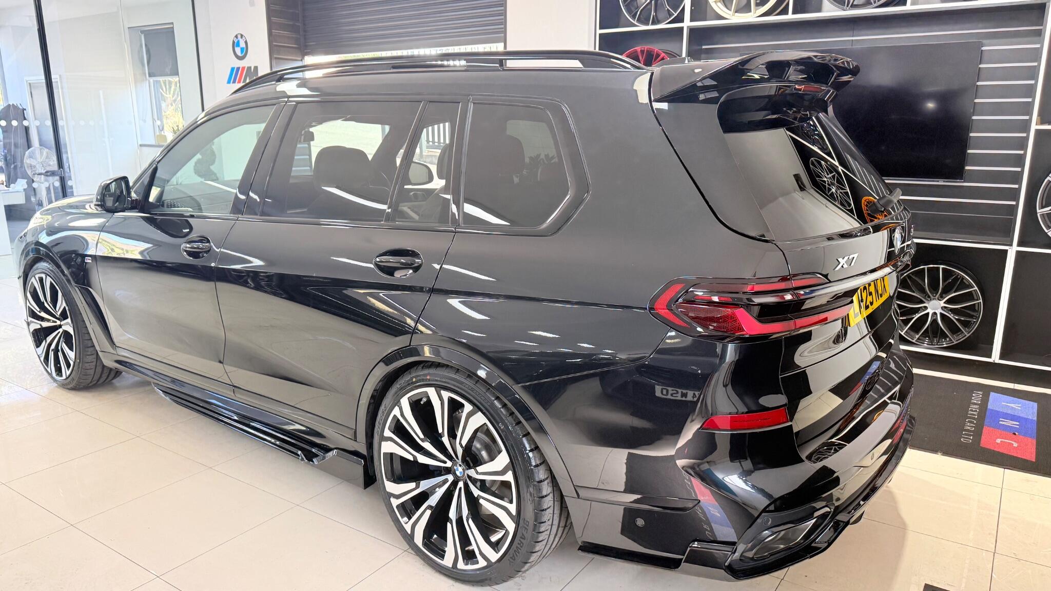 BMW X7 view 63