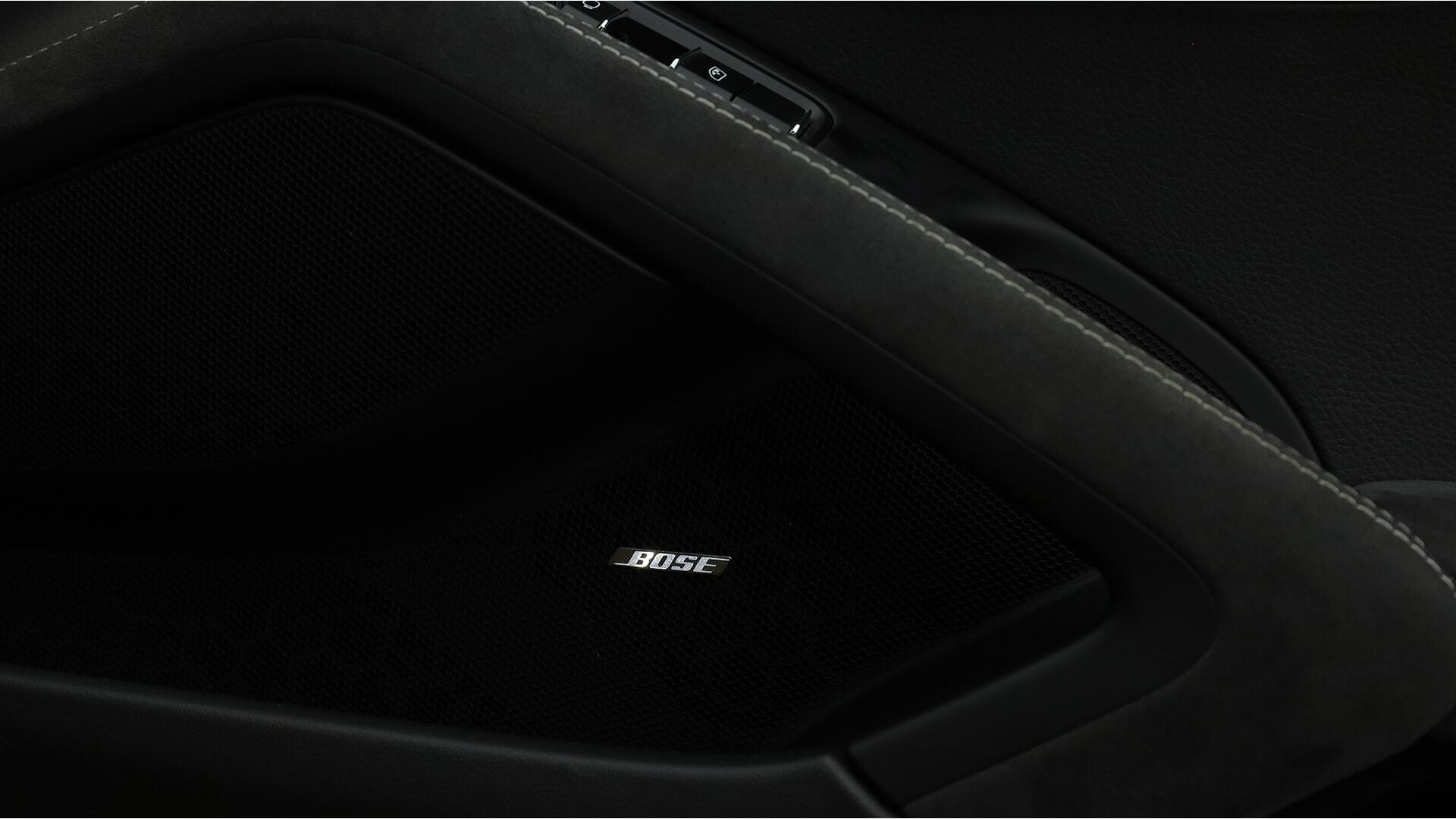 Porsche Cayman view 18