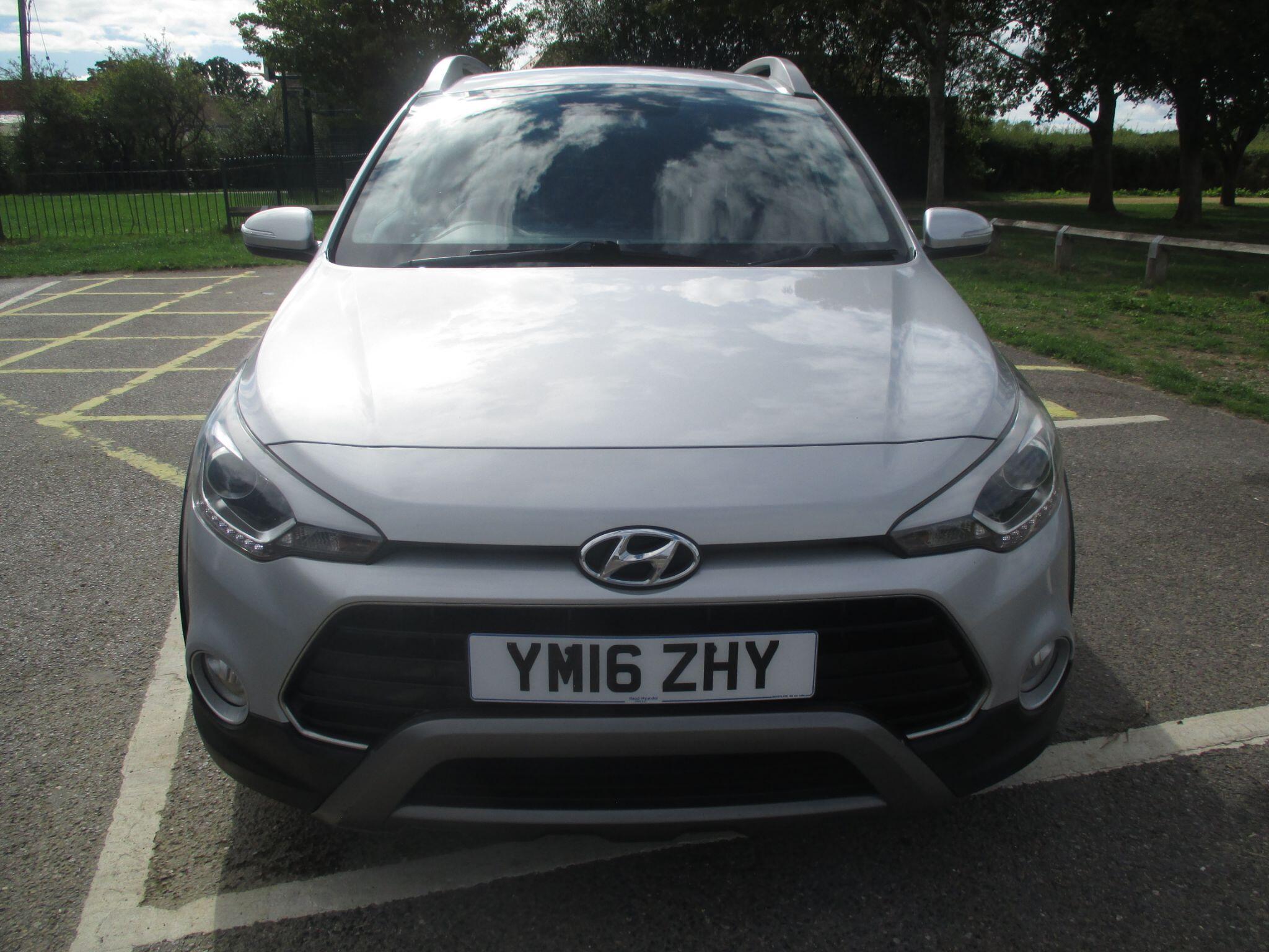 Hyundai I20 view 20