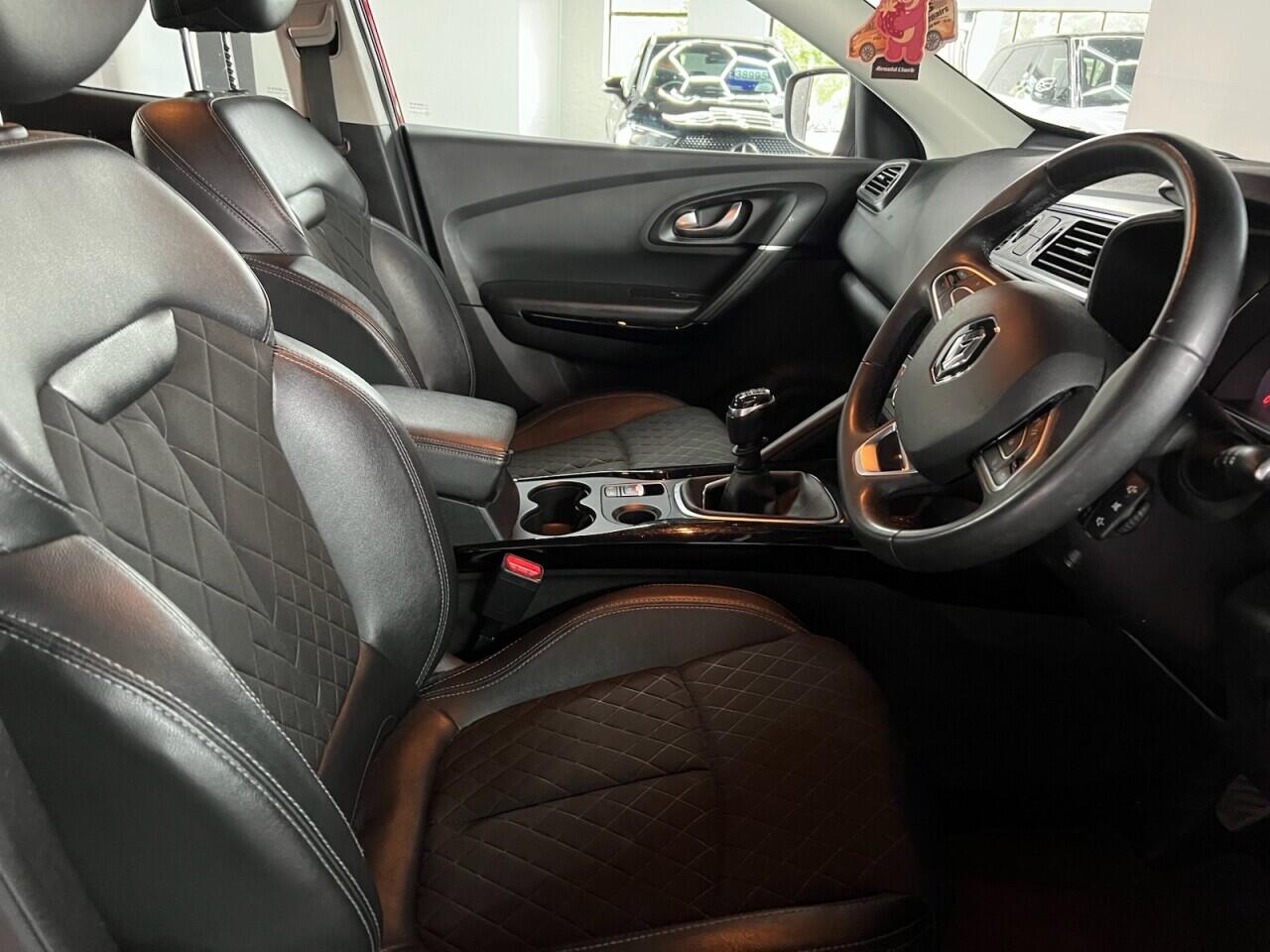 Renault Kadjar view 2