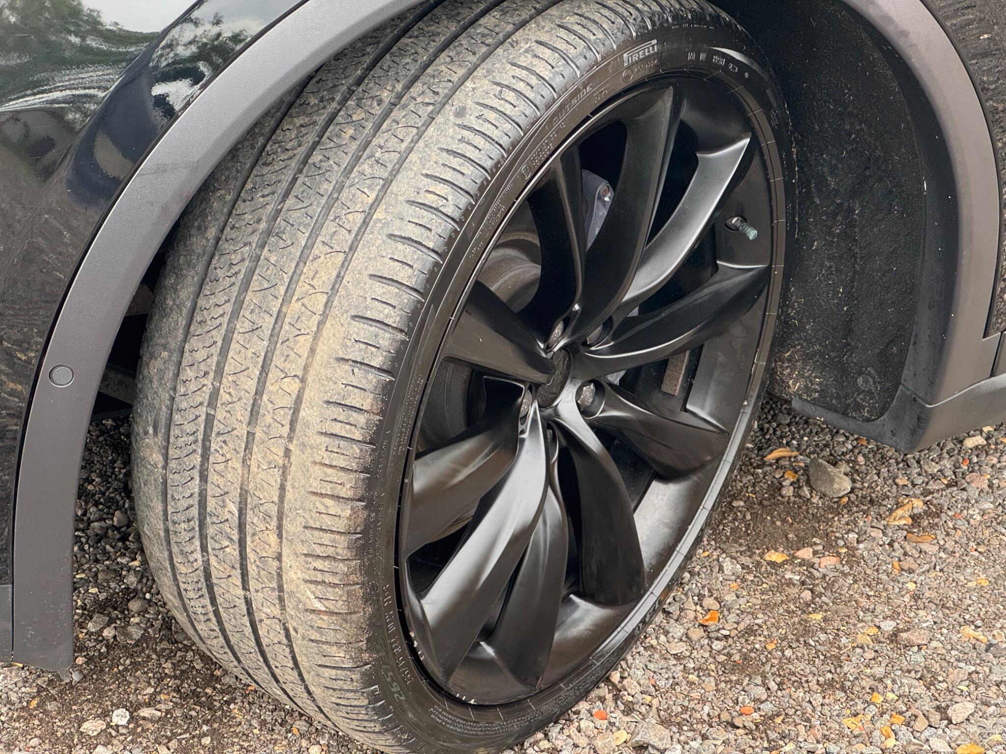 Tesla Model X view 48