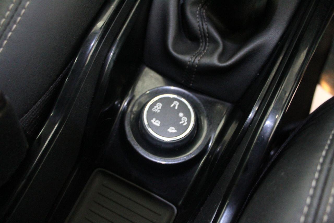 Peugeot 2008 view 41