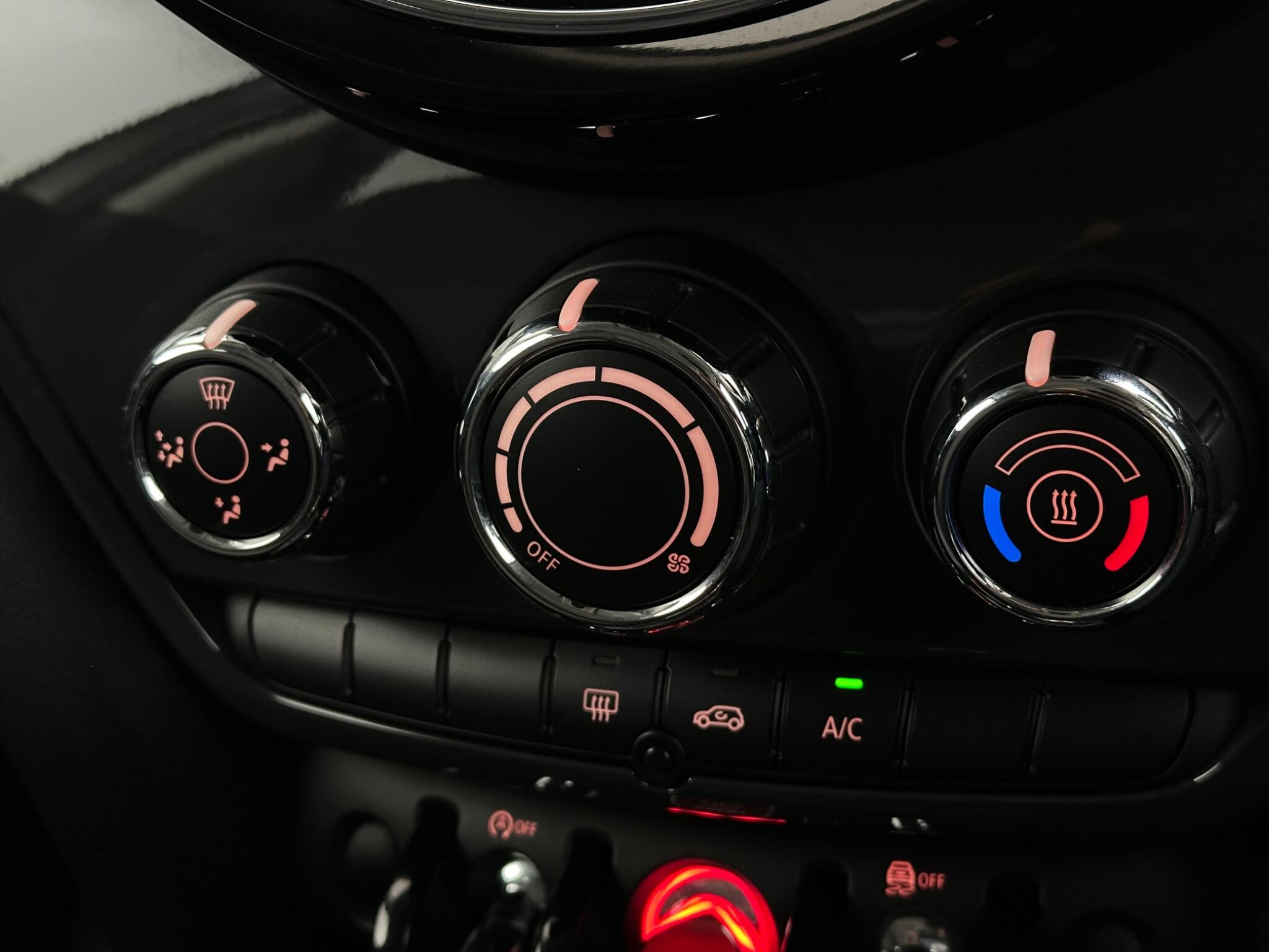 Mini Countryman view 23