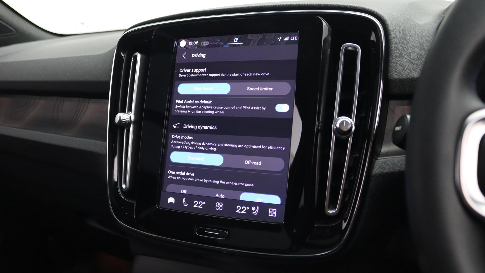 Volvo XC40 view 39