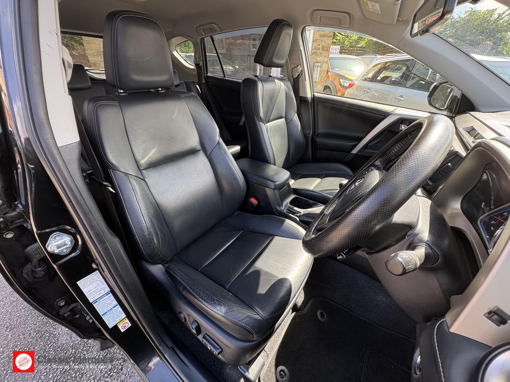 Toyota Rav4 view 24