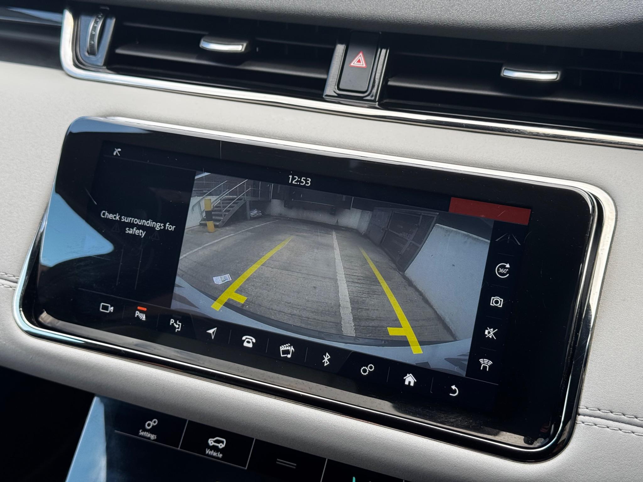 Land Rover Range Rover Evoque view 23