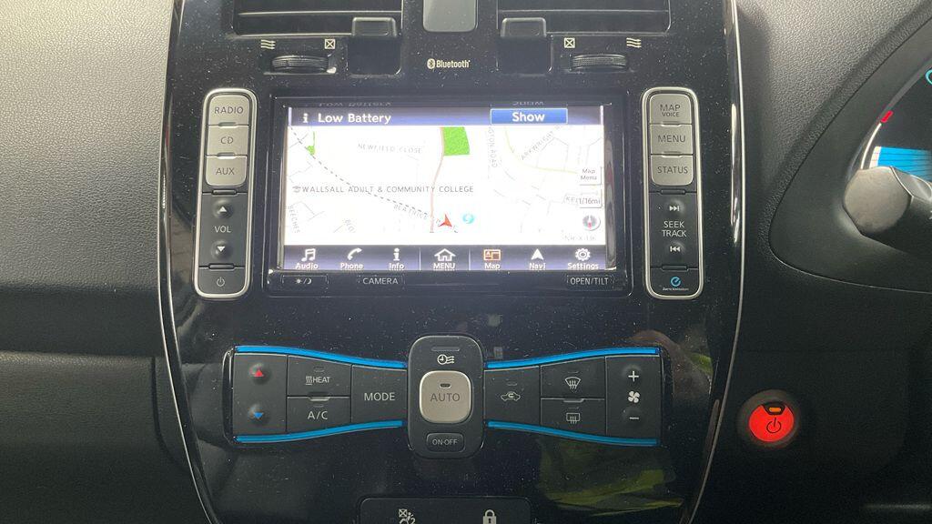 Nissan Leaf view 7