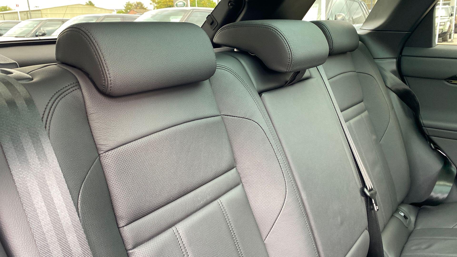 Land Rover Range Rover Evoque view 44