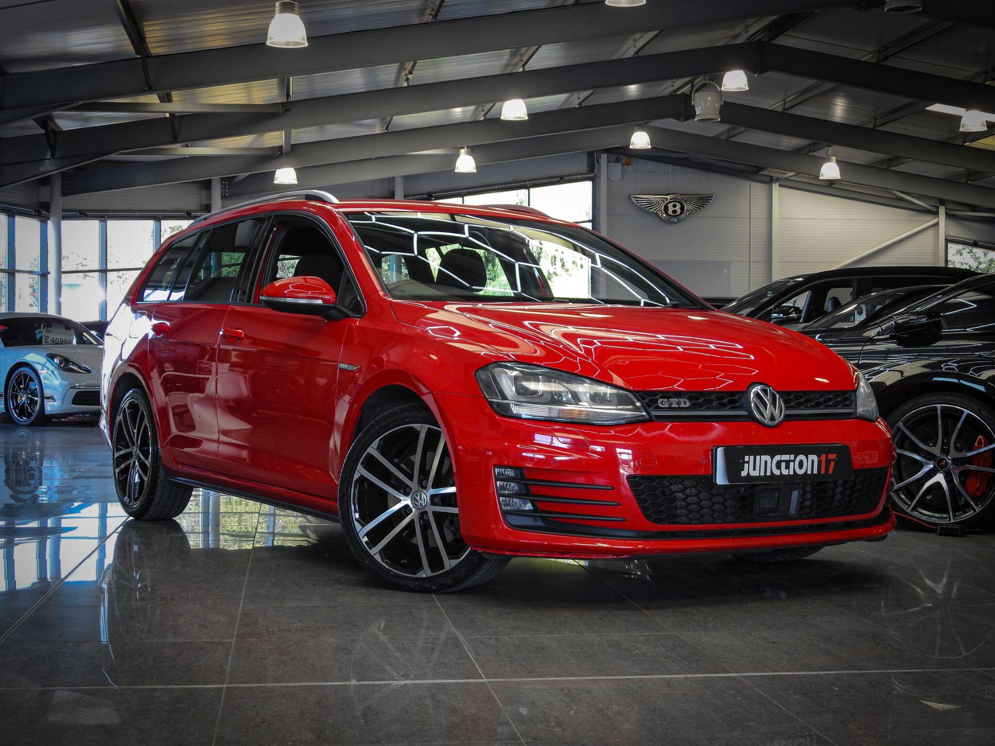 2016 Volkswagen Golf in Red for sale
