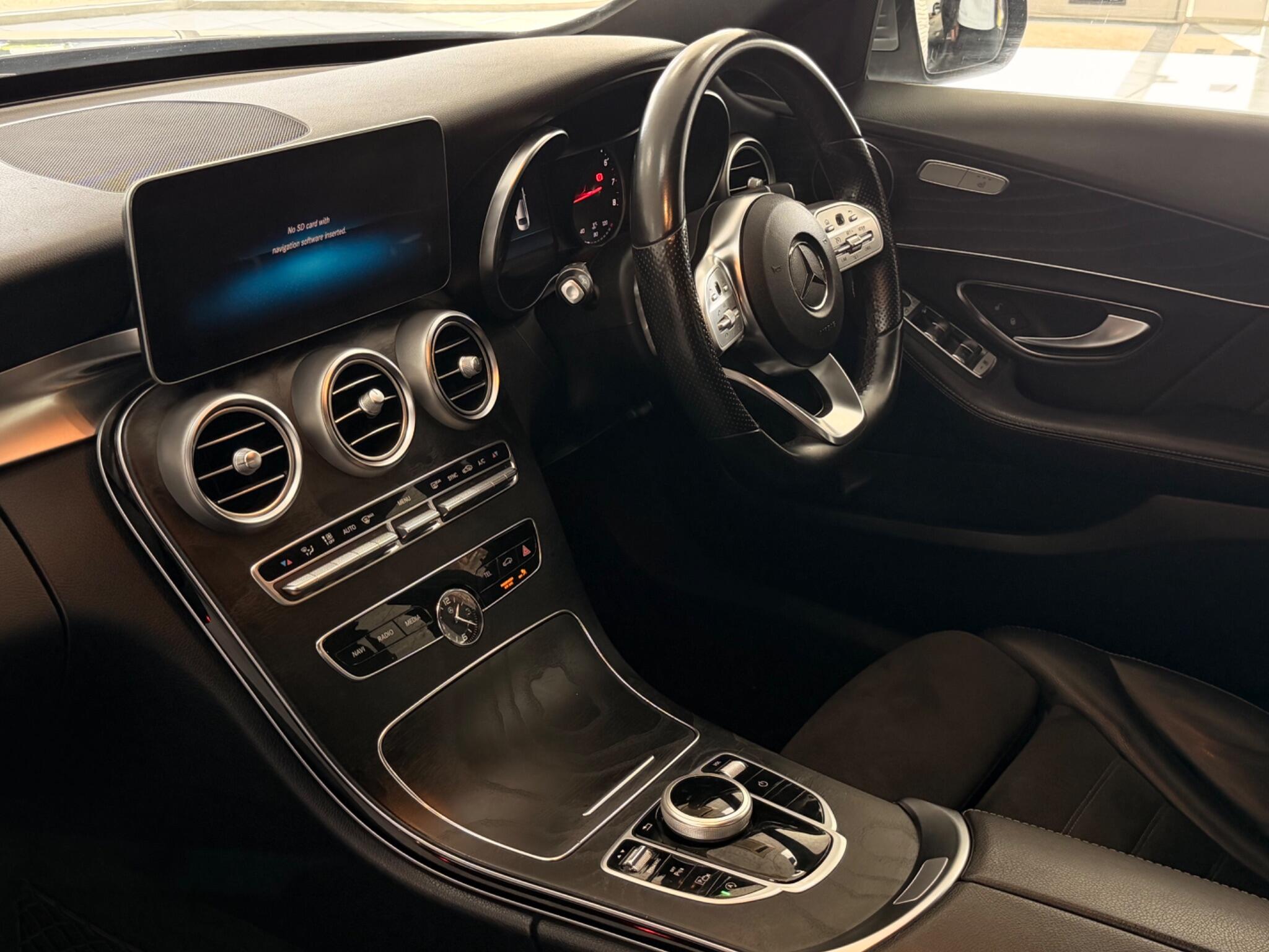 Mercedes-Benz C-Class view 16