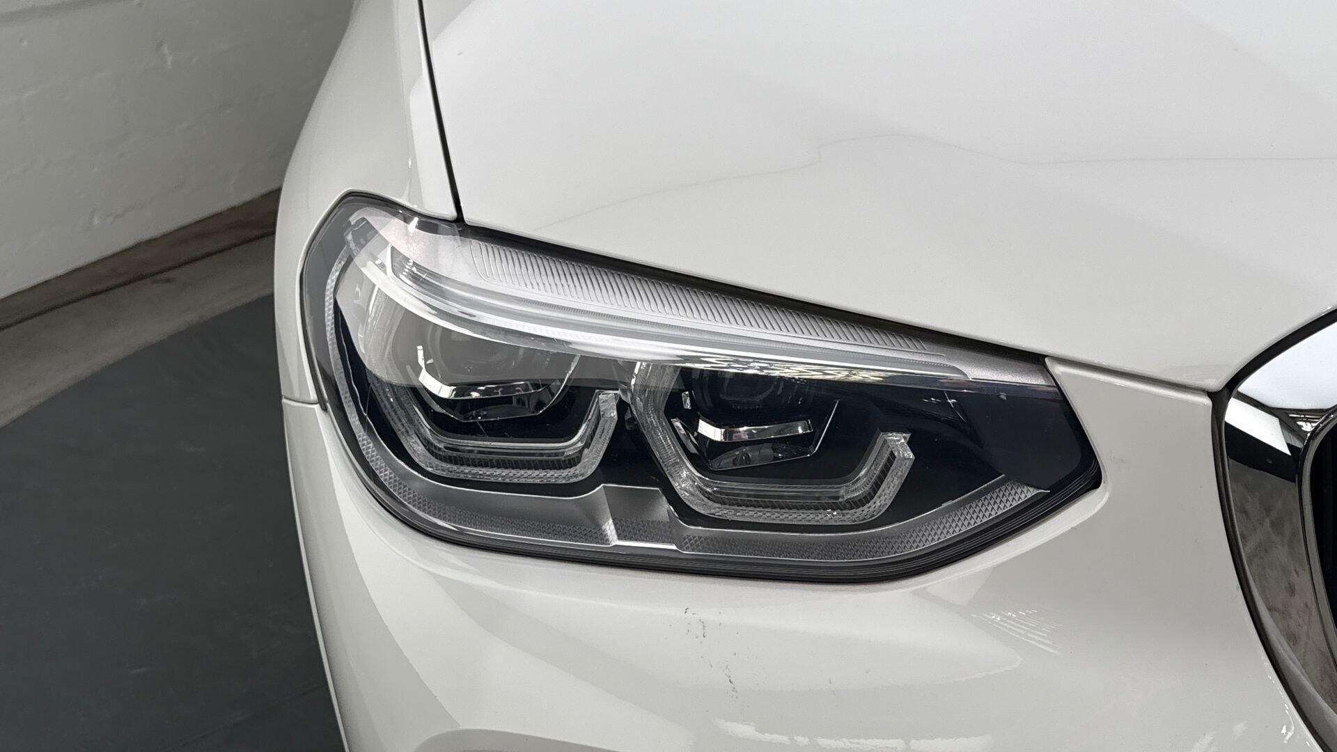 BMW X3 view 23