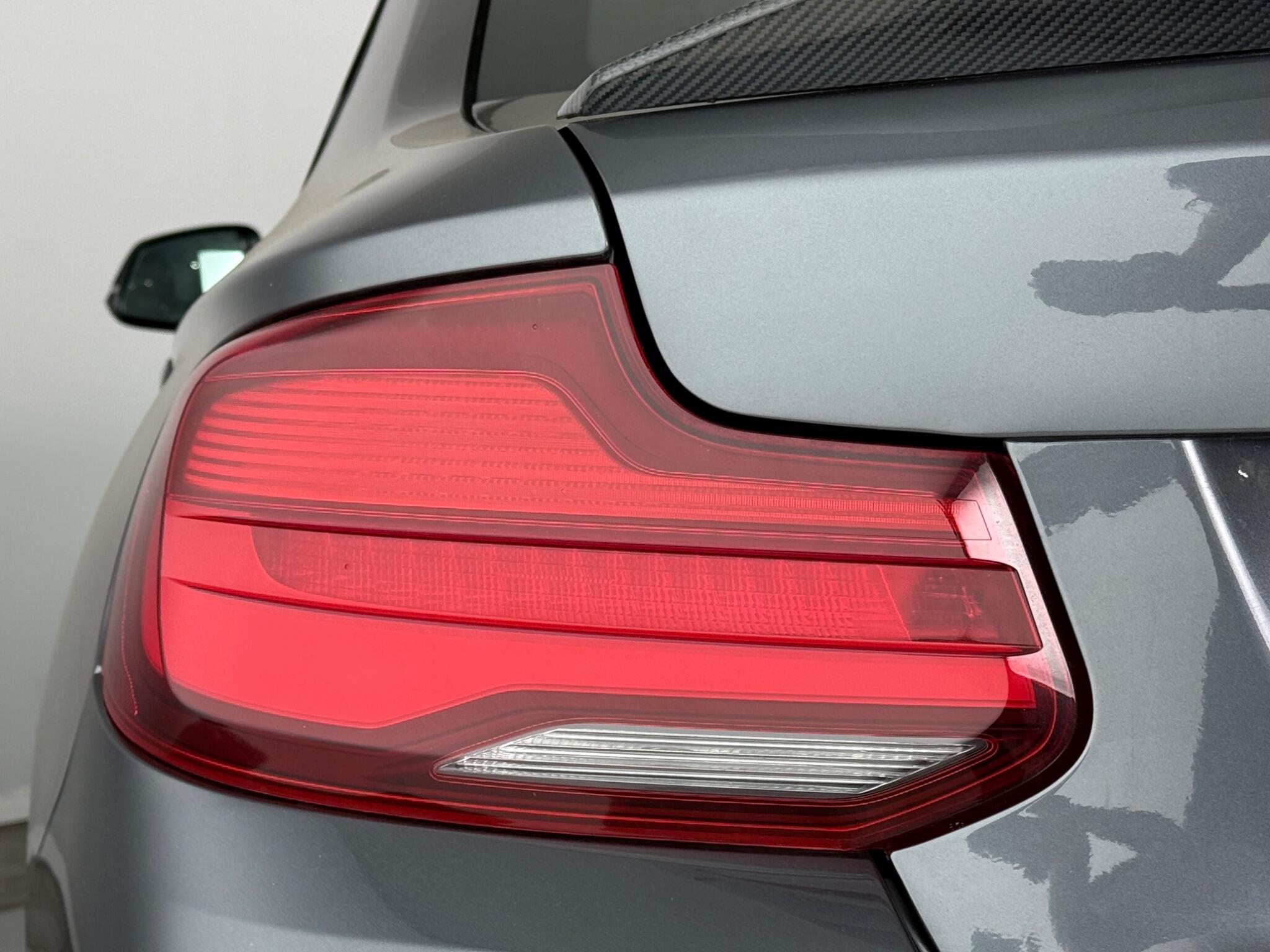 BMW 2 Series view 9
